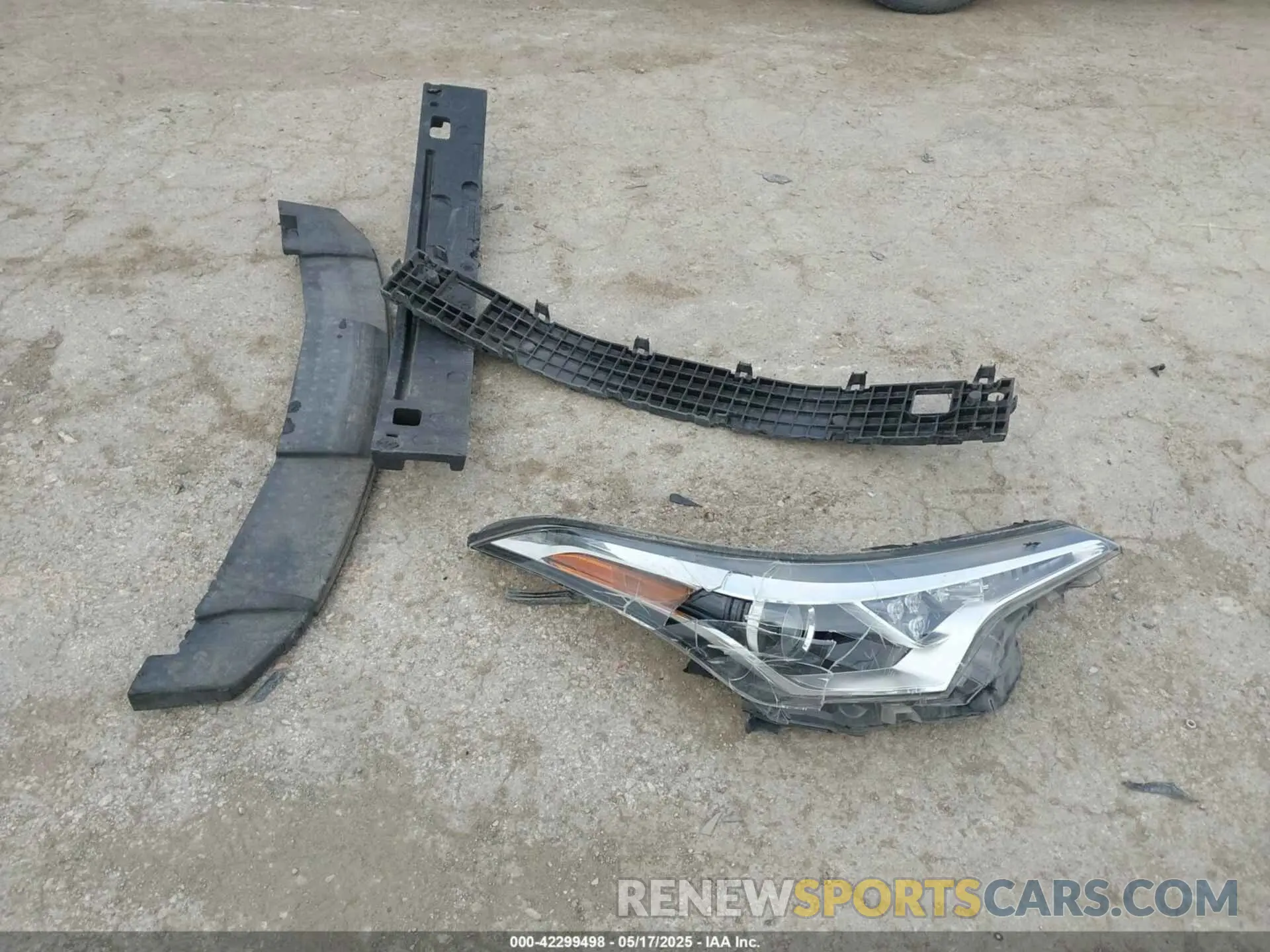 11 Фотография поврежденного автомобиля JTNKHMBX5K1053787 TOYOTA C-HR 2019