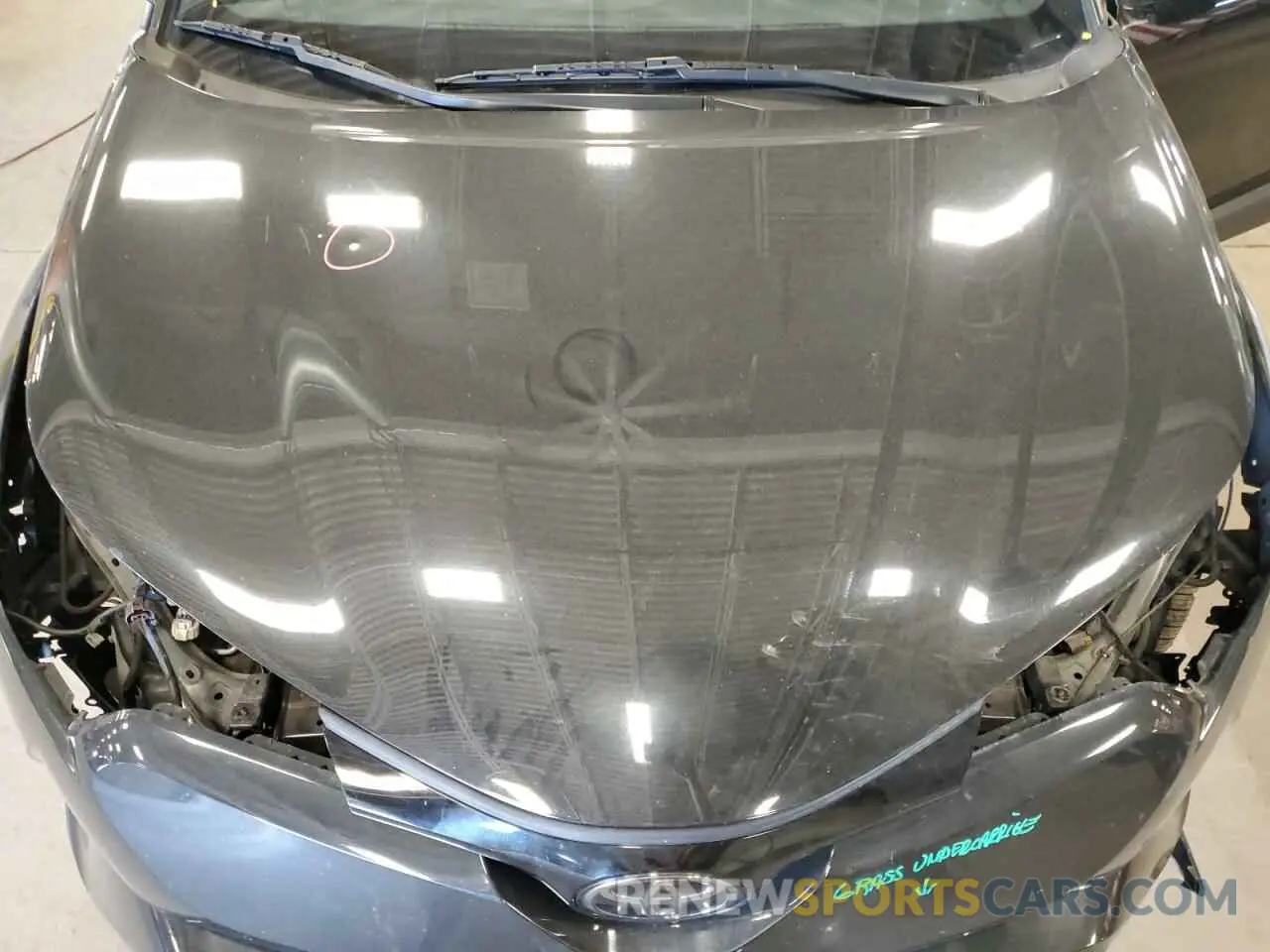 12 Photograph of a damaged car JTNKHMBX6K1015176 TOYOTA C-HR 2019