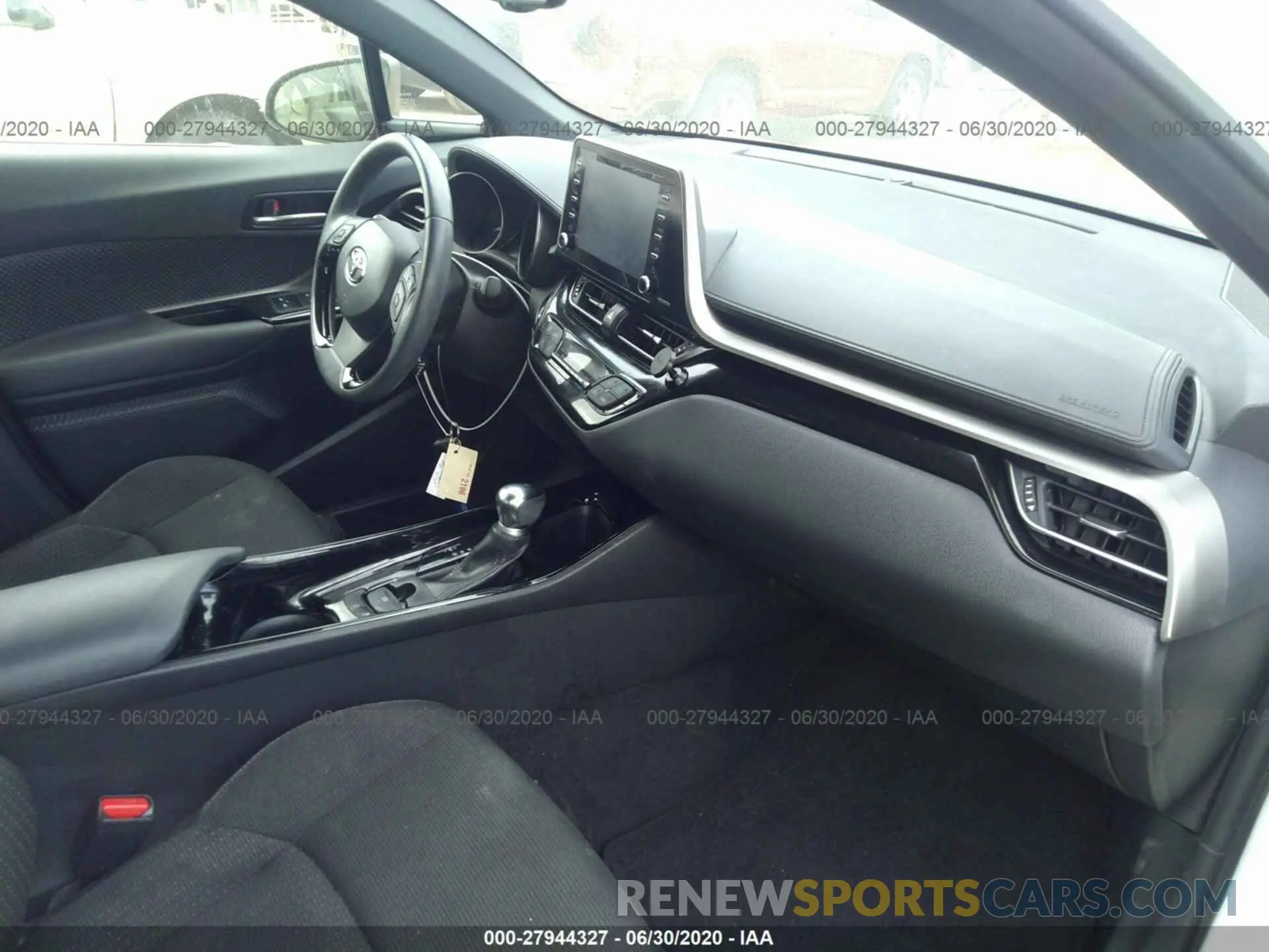 5 Photograph of a damaged car JTNKHMBX7K1047179 TOYOTA C-HR 2019