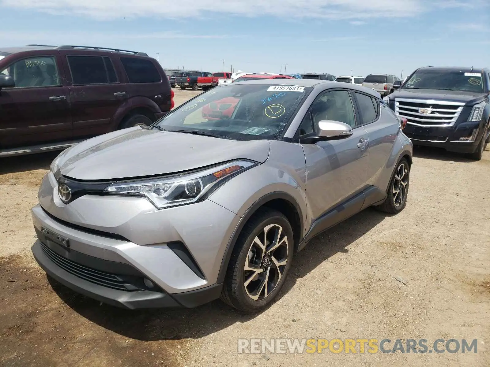 2 Photograph of a damaged car JTNKHMBX8K1015650 TOYOTA C-HR 2019