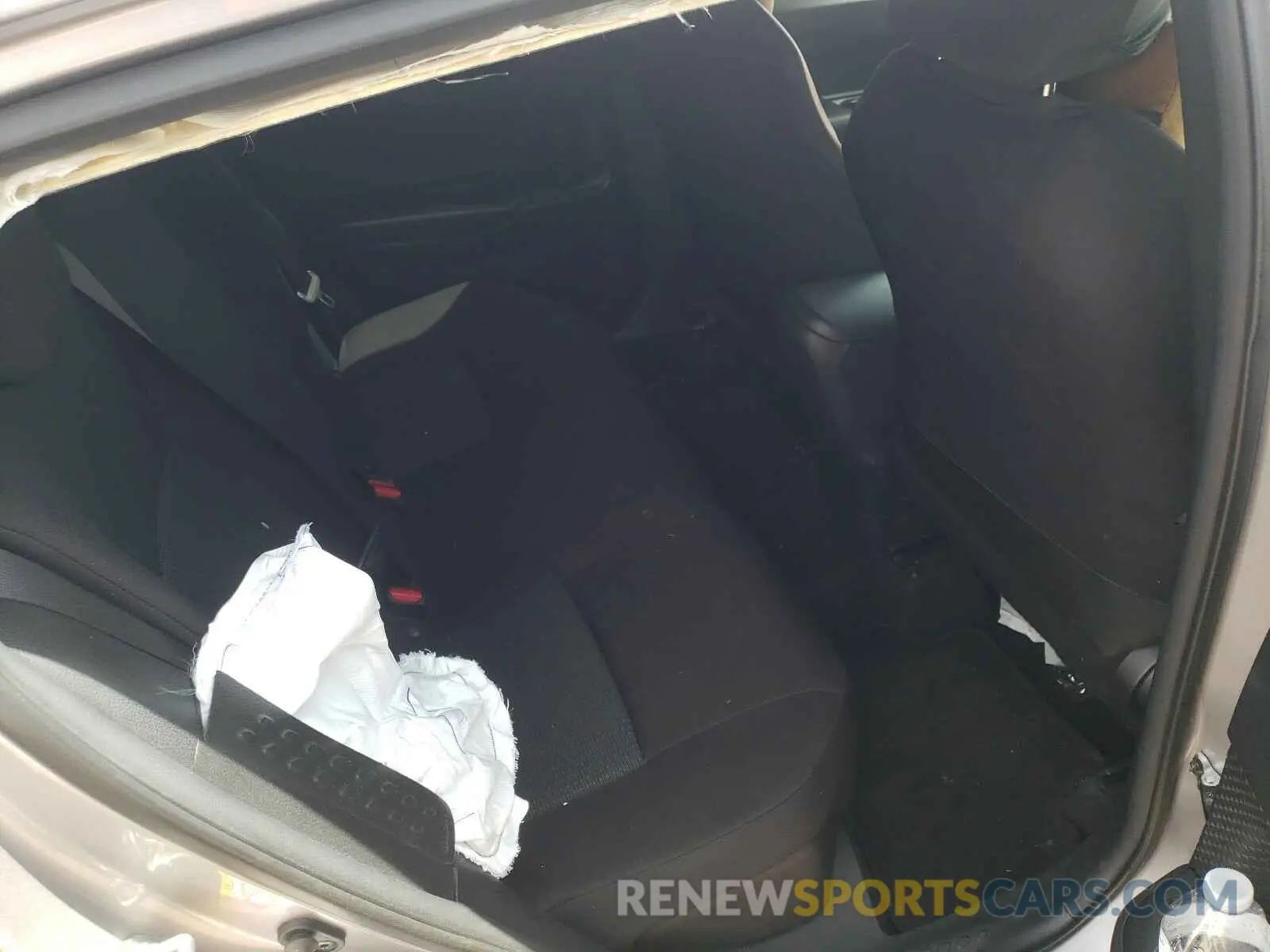 6 Photograph of a damaged car JTNKHMBX8K1015650 TOYOTA C-HR 2019