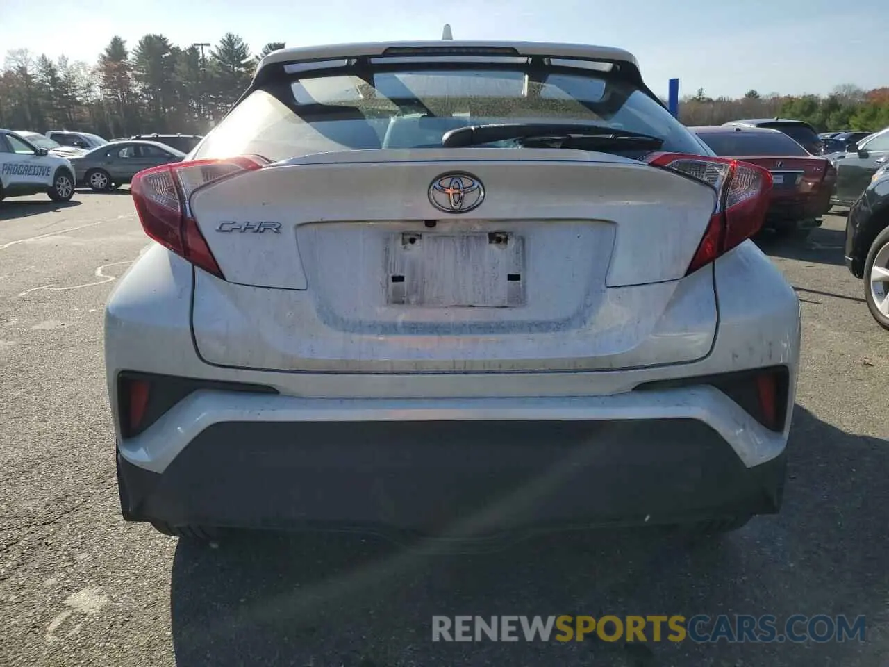 6 Фотография поврежденного автомобиля JTNKHMBX8K1019357 TOYOTA C-HR 2019