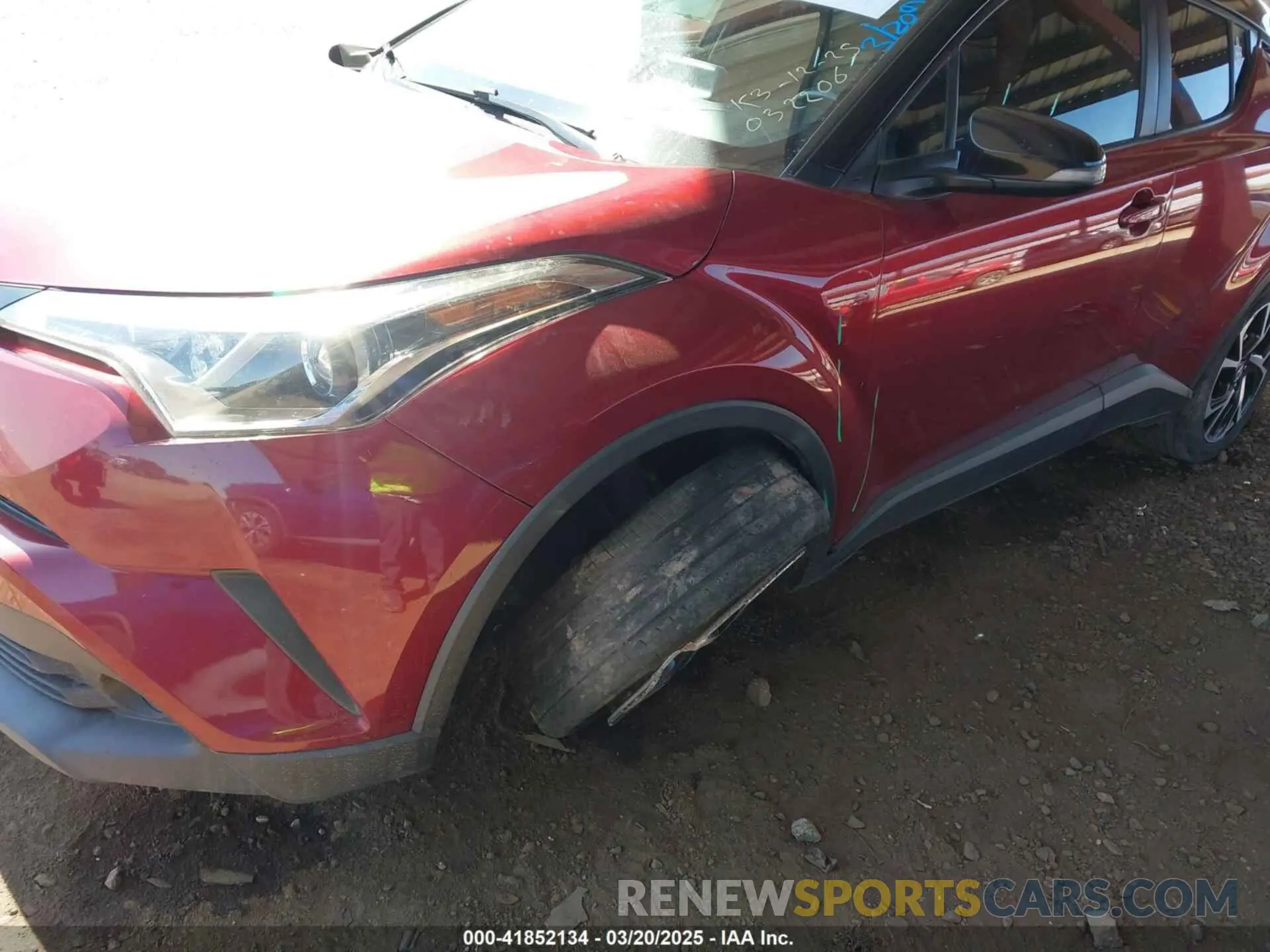 6 Фотография поврежденного автомобиля JTNKHMBX8K1032206 TOYOTA C-HR 2019