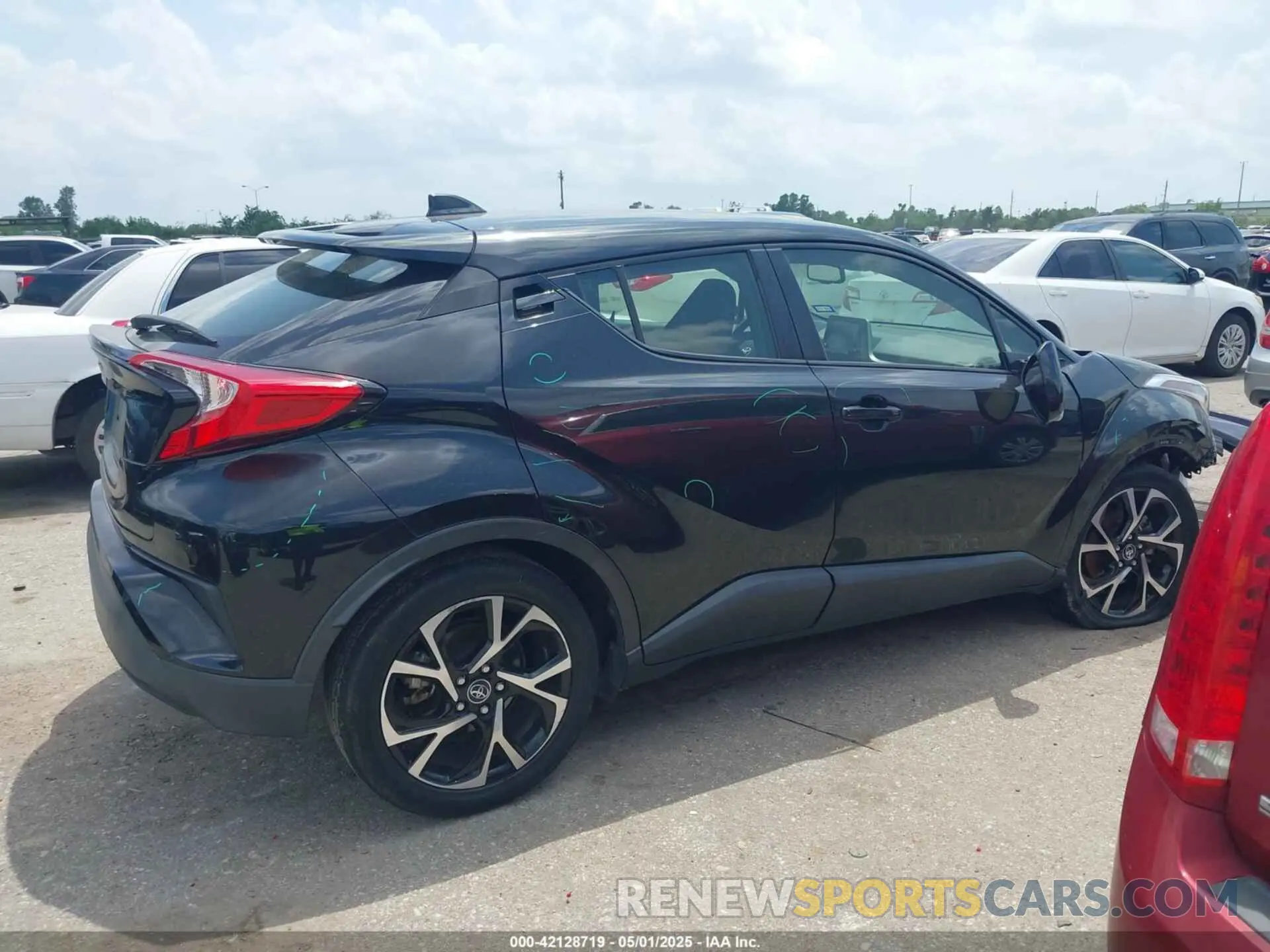14 Photograph of a damaged car JTNKHMBX8K1036868 TOYOTA C-HR 2019
