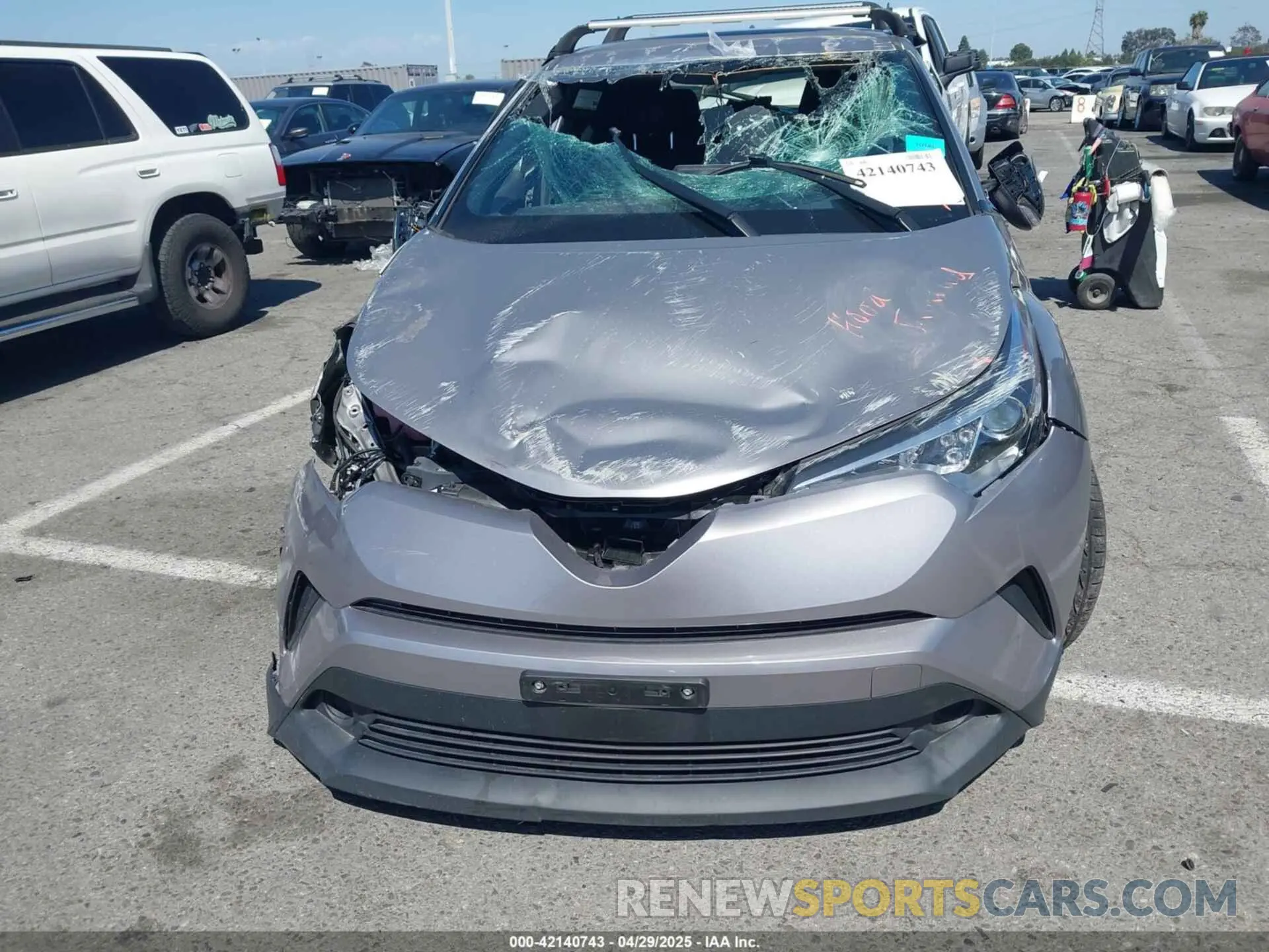 11 Photograph of a damaged car JTNKHMBX8K1046347 TOYOTA C-HR 2019