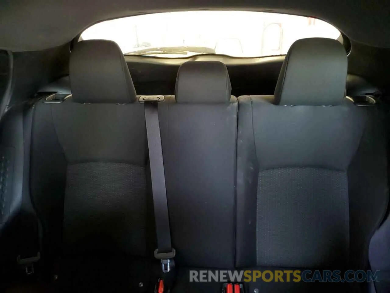 10 Photograph of a damaged car JTNKHMBX8K1055713 TOYOTA C-HR 2019