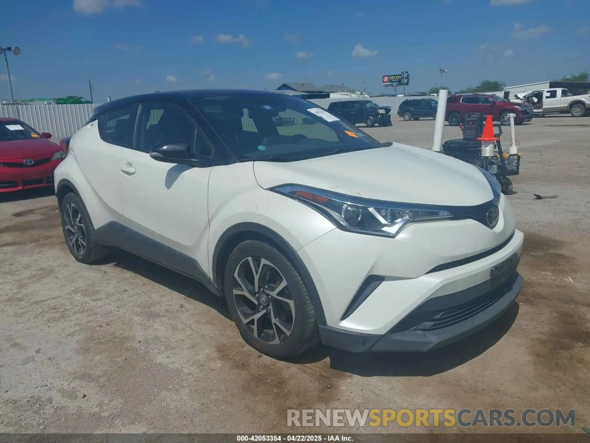 1 Photograph of a damaged car JTNKHMBX8K1061351 TOYOTA C-HR 2019