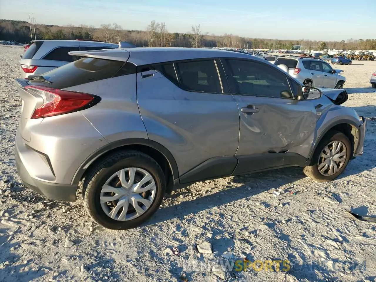 3 Фотография поврежденного автомобиля JTNKHMBX9K1061813 TOYOTA C-HR 2019