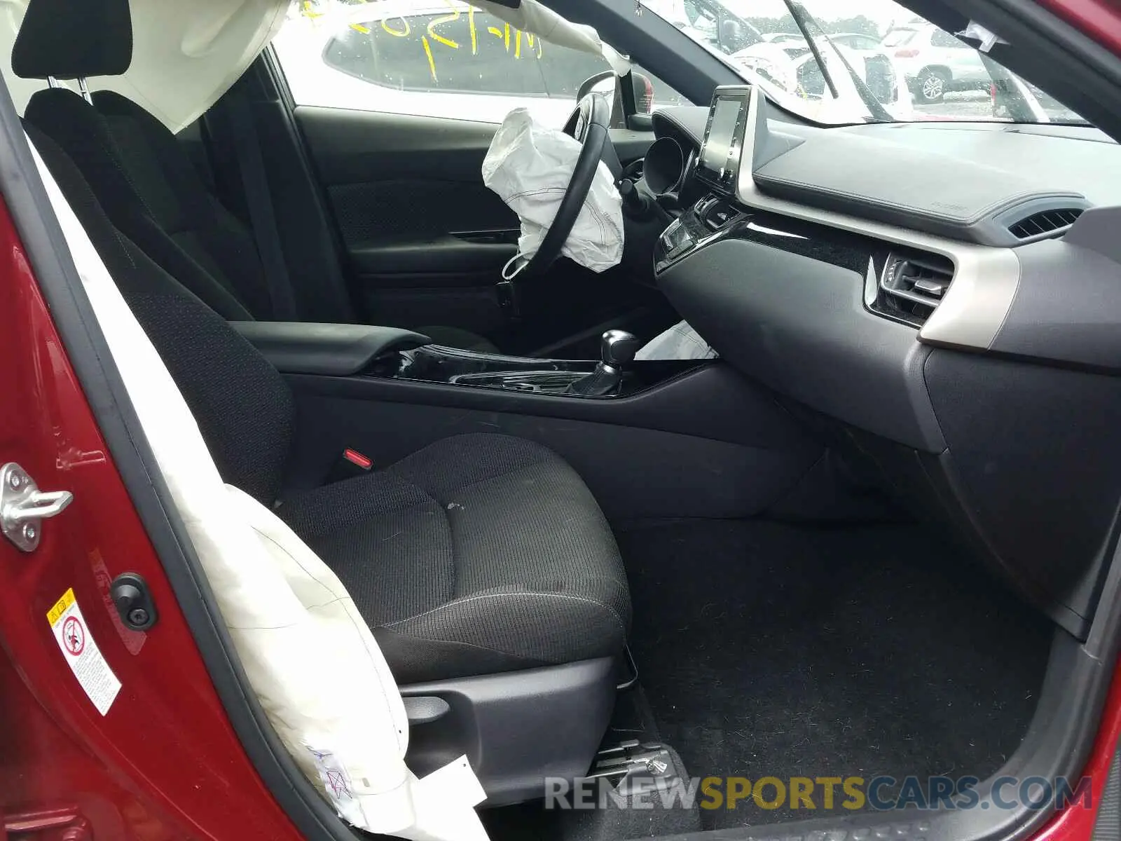 5 Photograph of a damaged car JTNKHMBXXK1016069 TOYOTA C-HR 2019