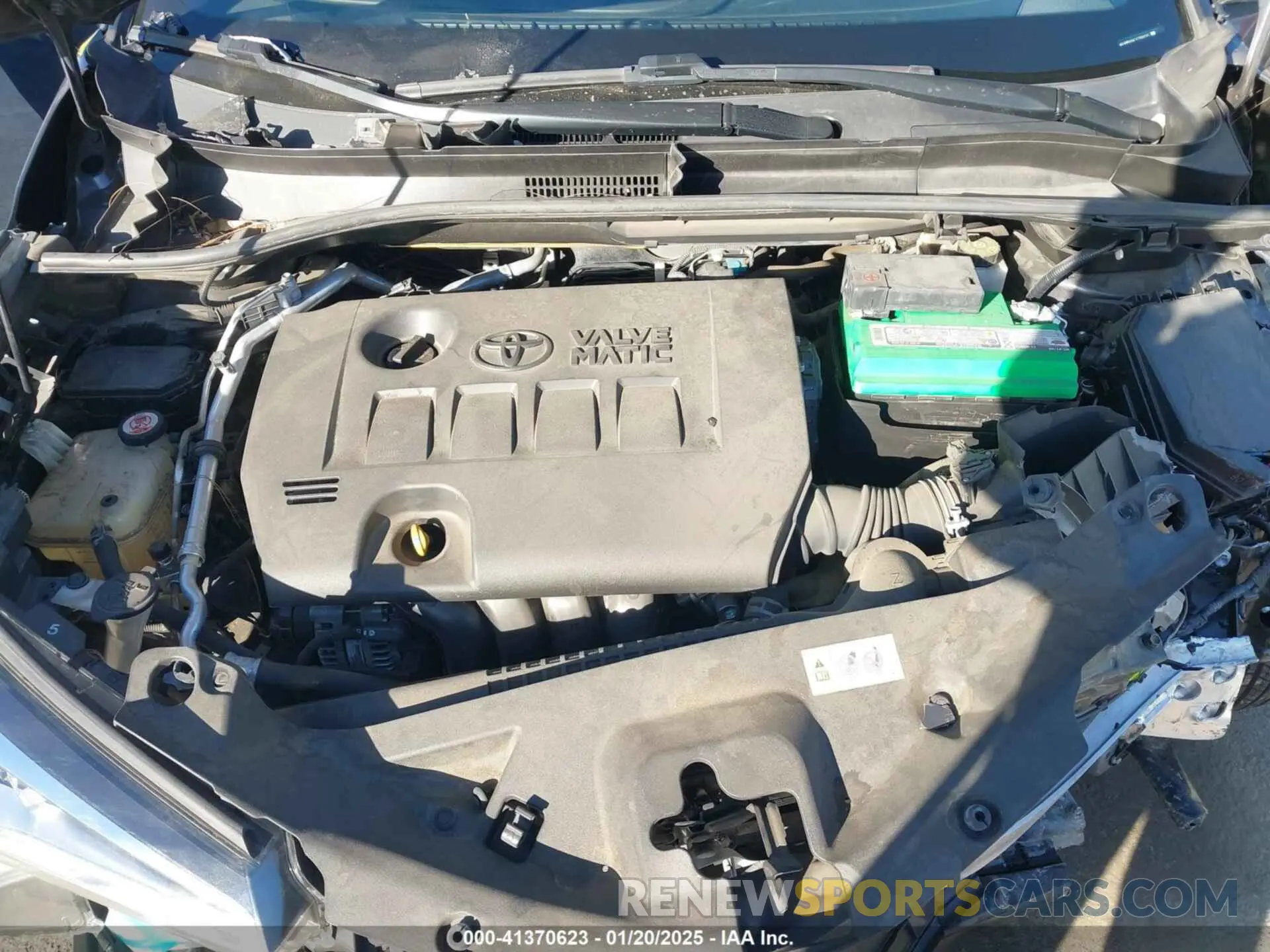 10 Photograph of a damaged car JTNKHMBXXK1039920 TOYOTA C-HR 2019