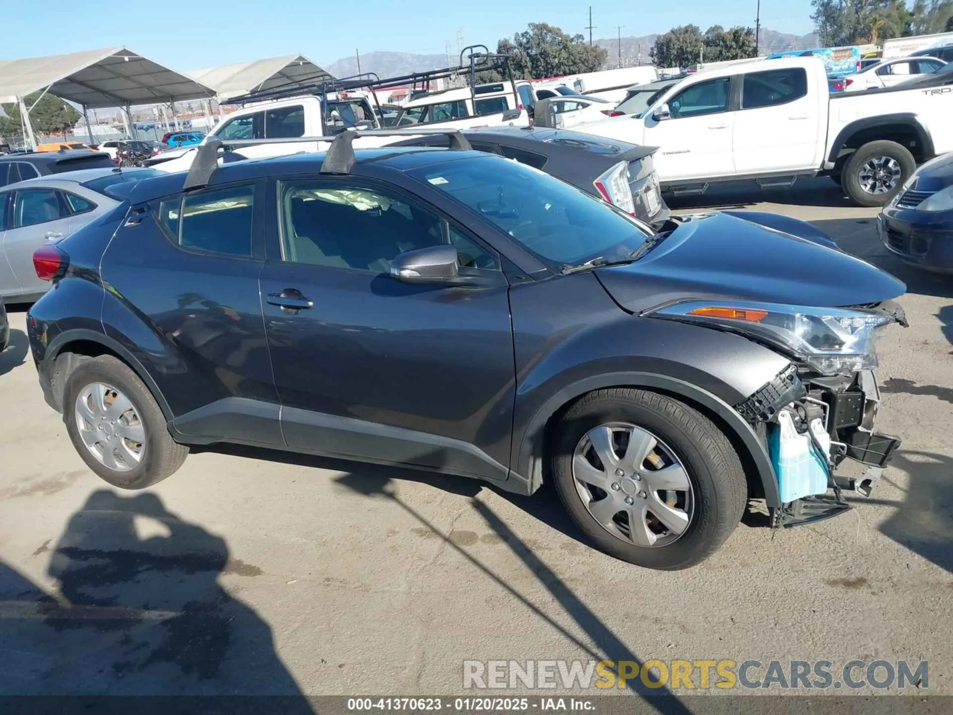 14 Photograph of a damaged car JTNKHMBXXK1039920 TOYOTA C-HR 2019