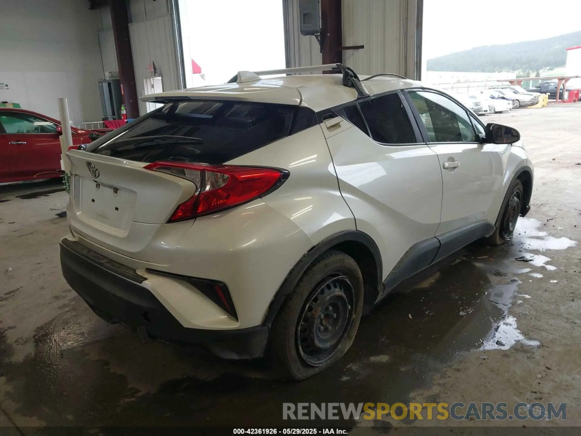 4 Фотография поврежденного автомобиля JTNKHMBXXK1046849 TOYOTA C-HR 2019