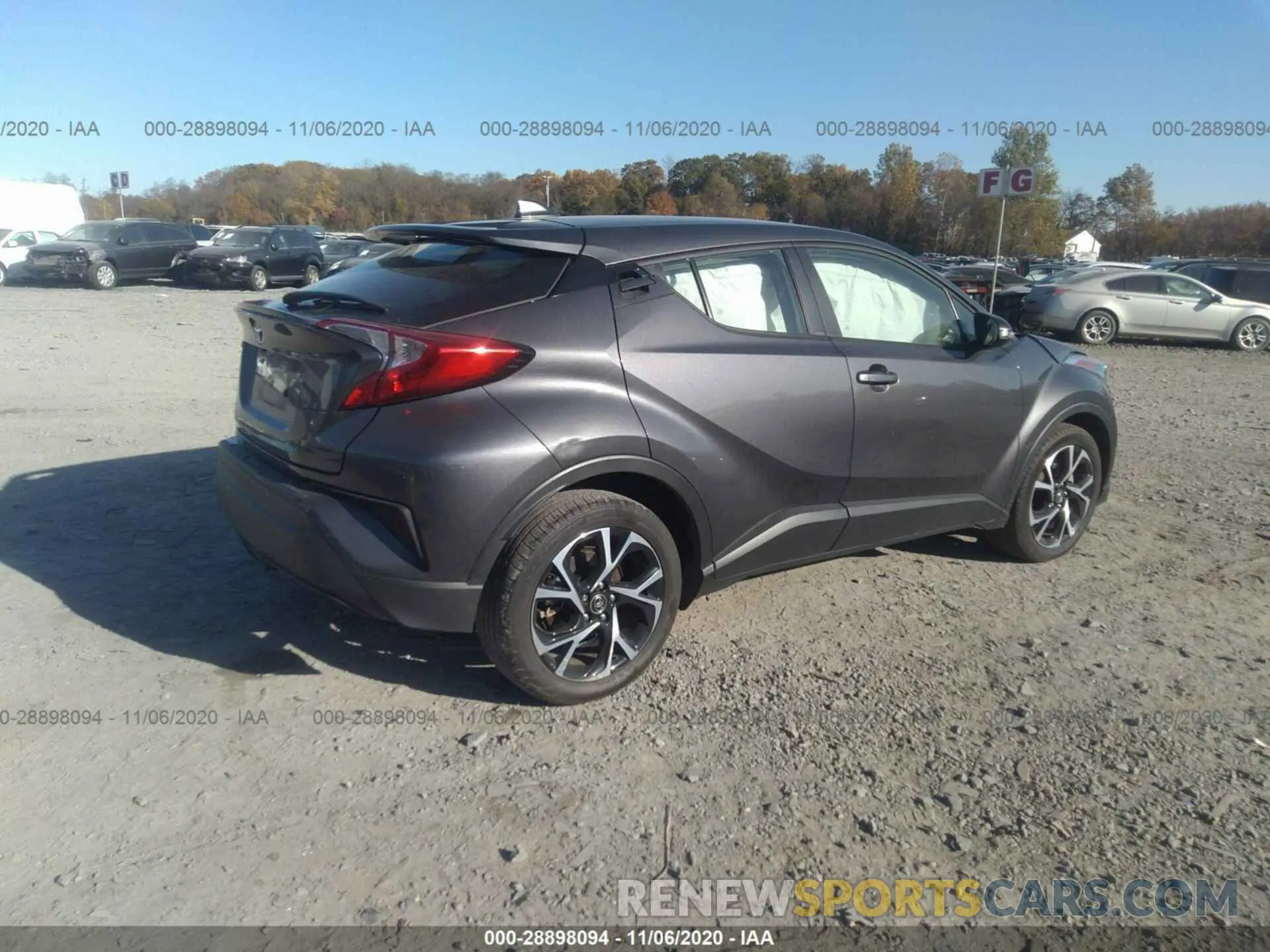 4 Photograph of a damaged car NMTKHMBX0KR095421 TOYOTA C-HR 2019