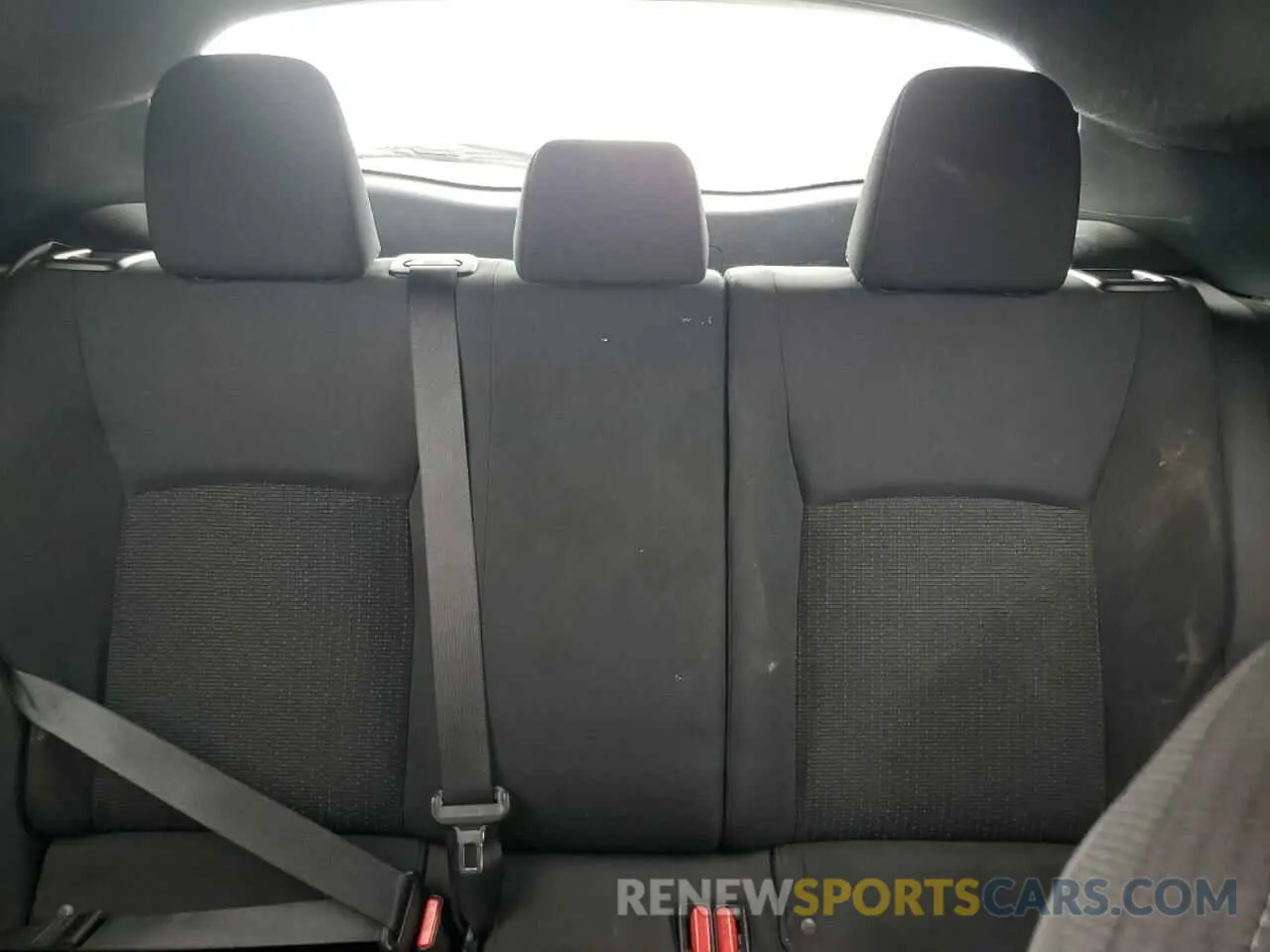 10 Photograph of a damaged car NMTKHMBX1KR072777 TOYOTA C-HR 2019
