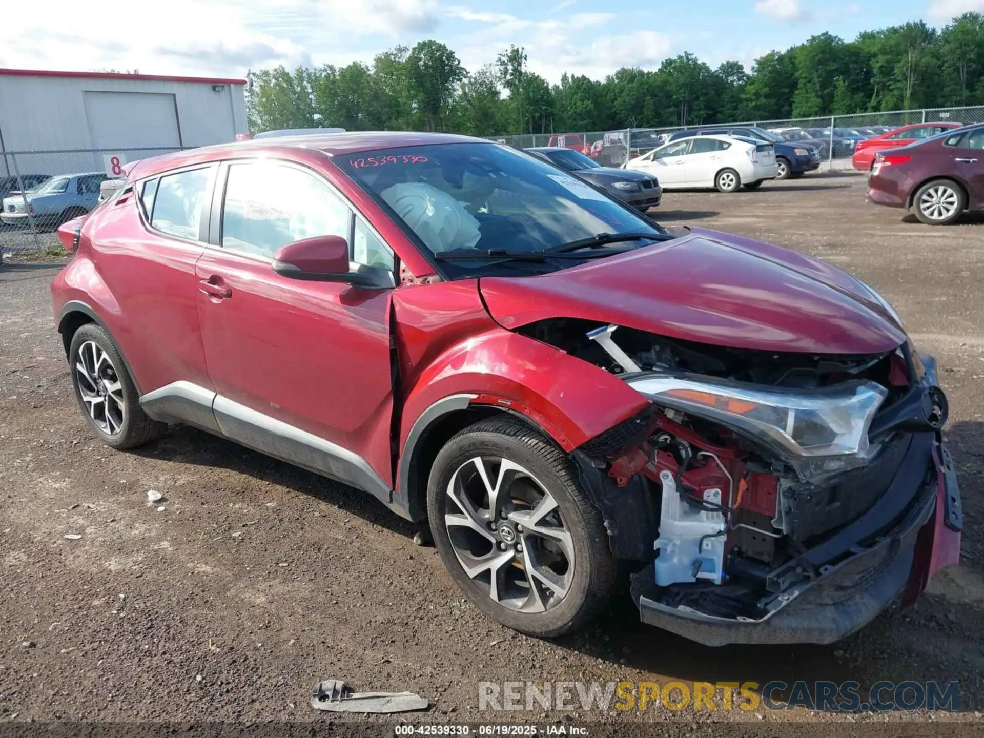 1 Photograph of a damaged car NMTKHMBX1KR083911 TOYOTA C-HR 2019
