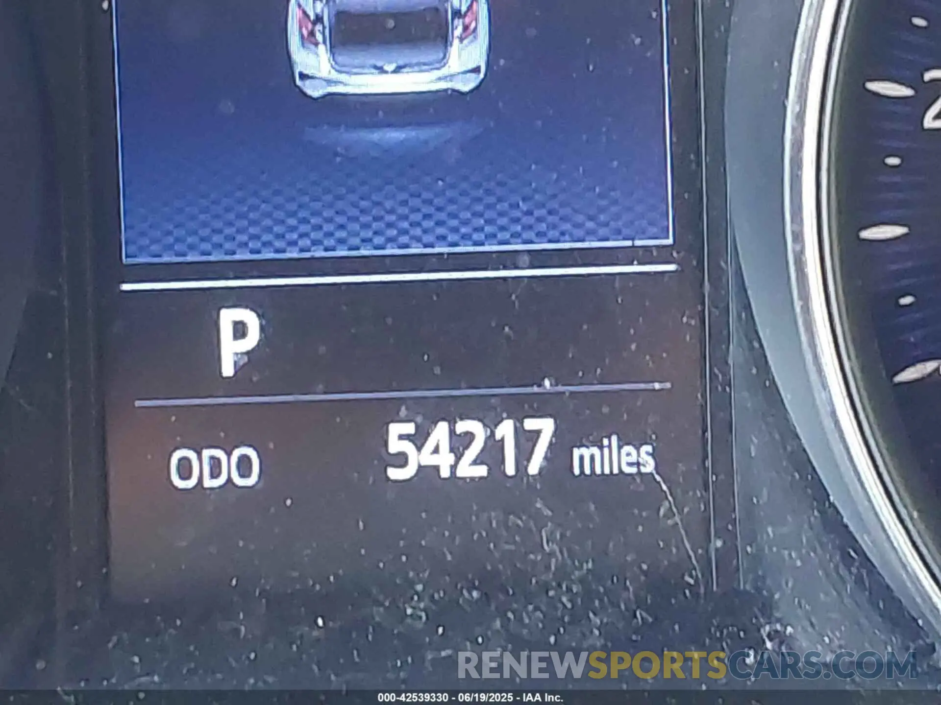 15 Photograph of a damaged car NMTKHMBX1KR083911 TOYOTA C-HR 2019
