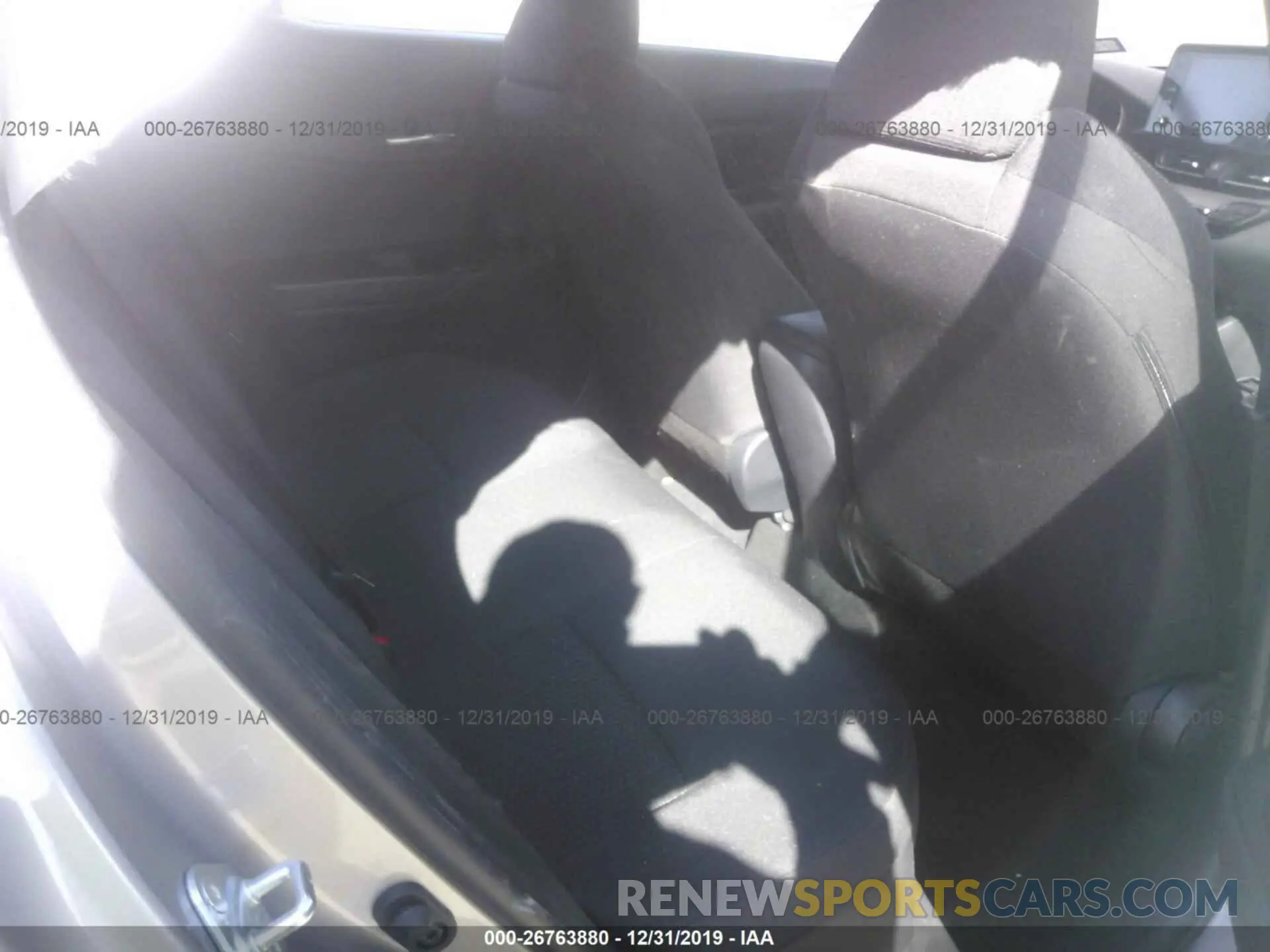 8 Photograph of a damaged car NMTKHMBX1KR087232 TOYOTA C-HR 2019