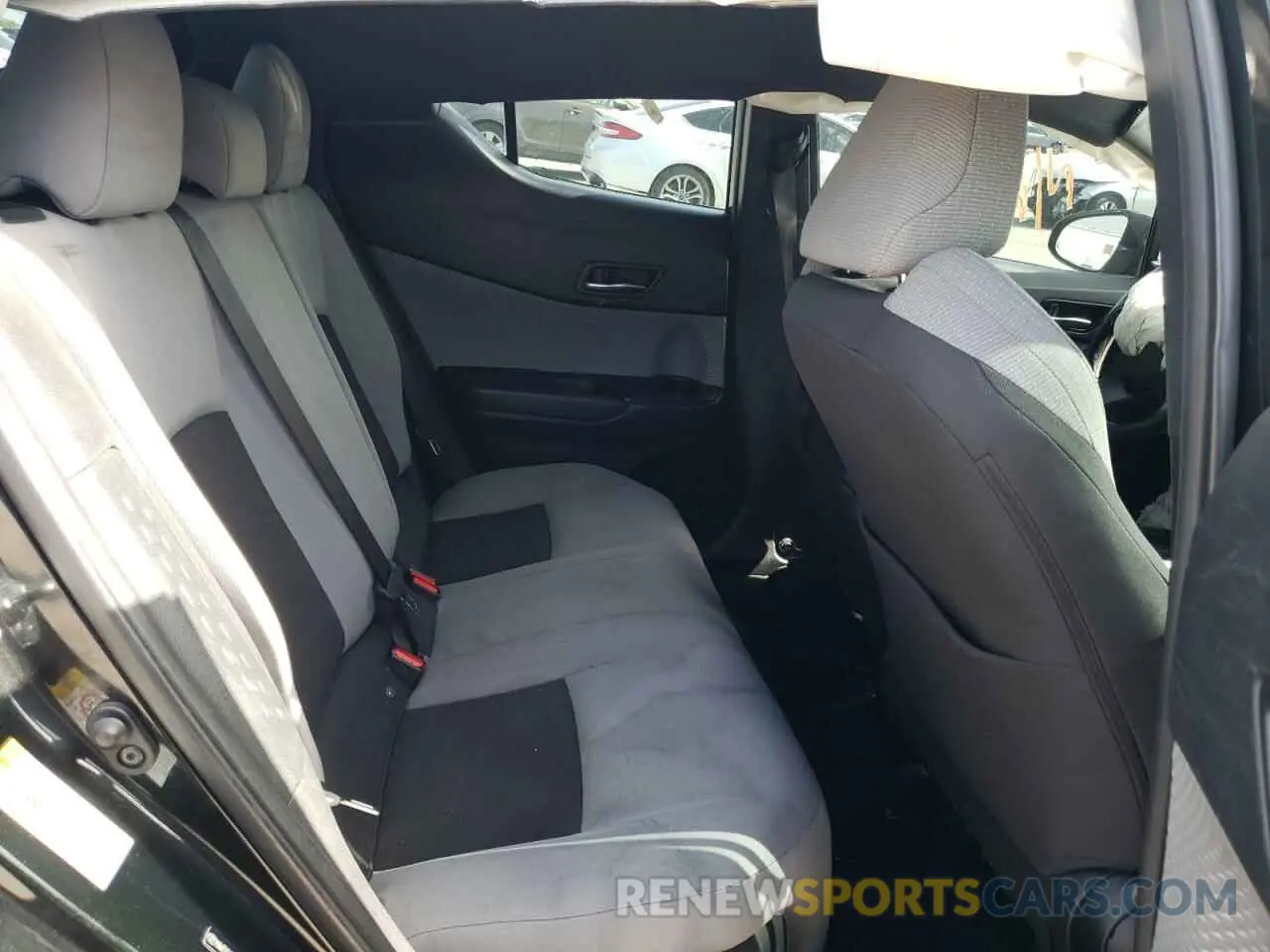 6 Фотография поврежденного автомобиля NMTKHMBX2KR089622 TOYOTA C-HR 2019