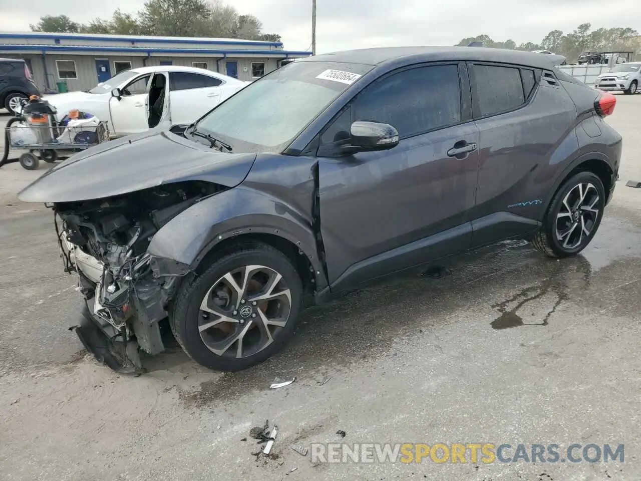 1 Фотография поврежденного автомобиля NMTKHMBX2KR100909 TOYOTA C-HR 2019