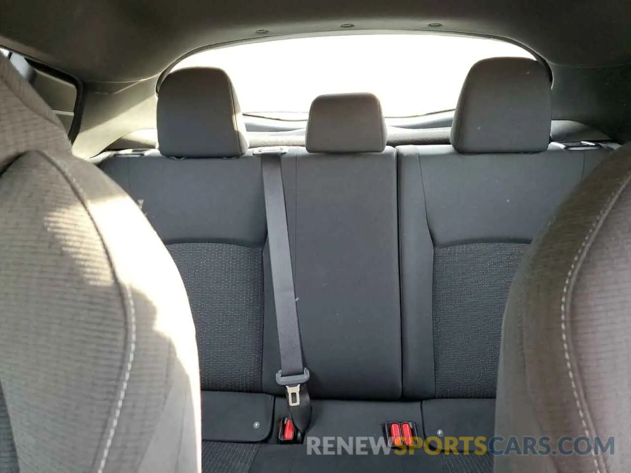 10 Photograph of a damaged car NMTKHMBX3KR070979 TOYOTA C-HR 2019