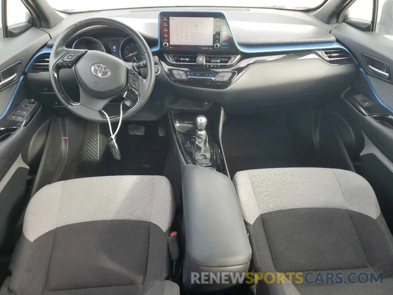 8 Фотография поврежденного автомобиля NMTKHMBX3KR079181 TOYOTA C-HR 2019