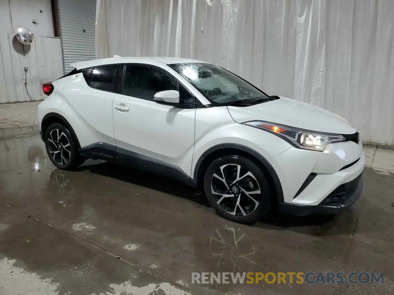 4 Фотография поврежденного автомобиля NMTKHMBX4KR077911 TOYOTA C-HR 2019