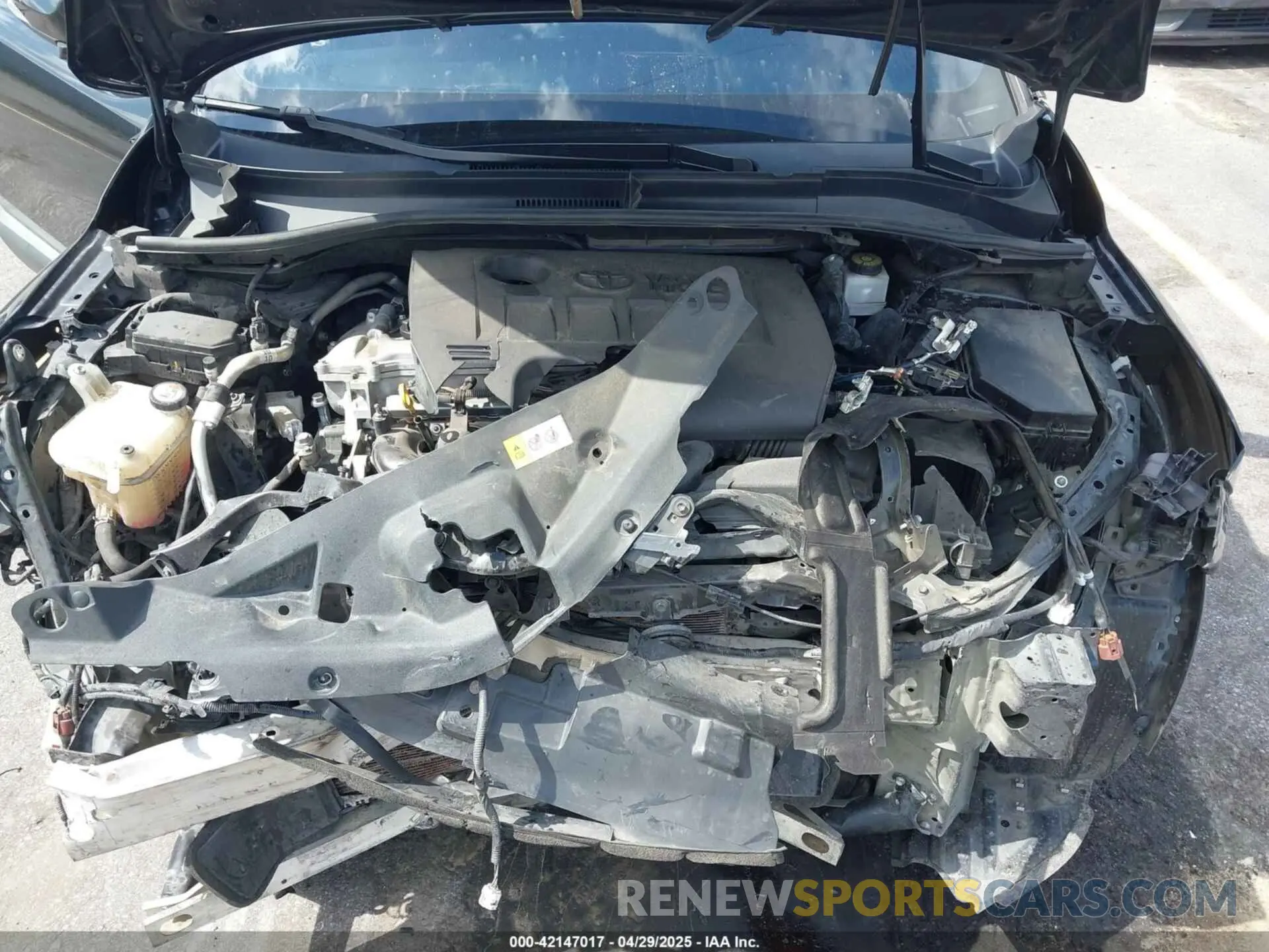 10 Photograph of a damaged car NMTKHMBX4KR096569 TOYOTA C-HR 2019
