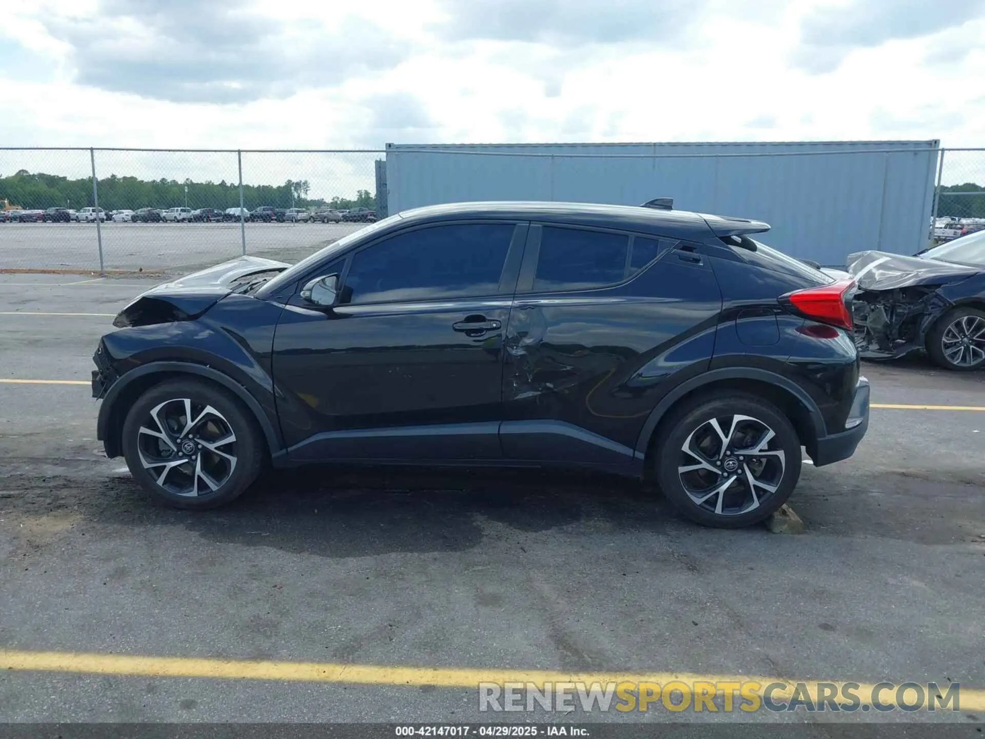 13 Photograph of a damaged car NMTKHMBX4KR096569 TOYOTA C-HR 2019