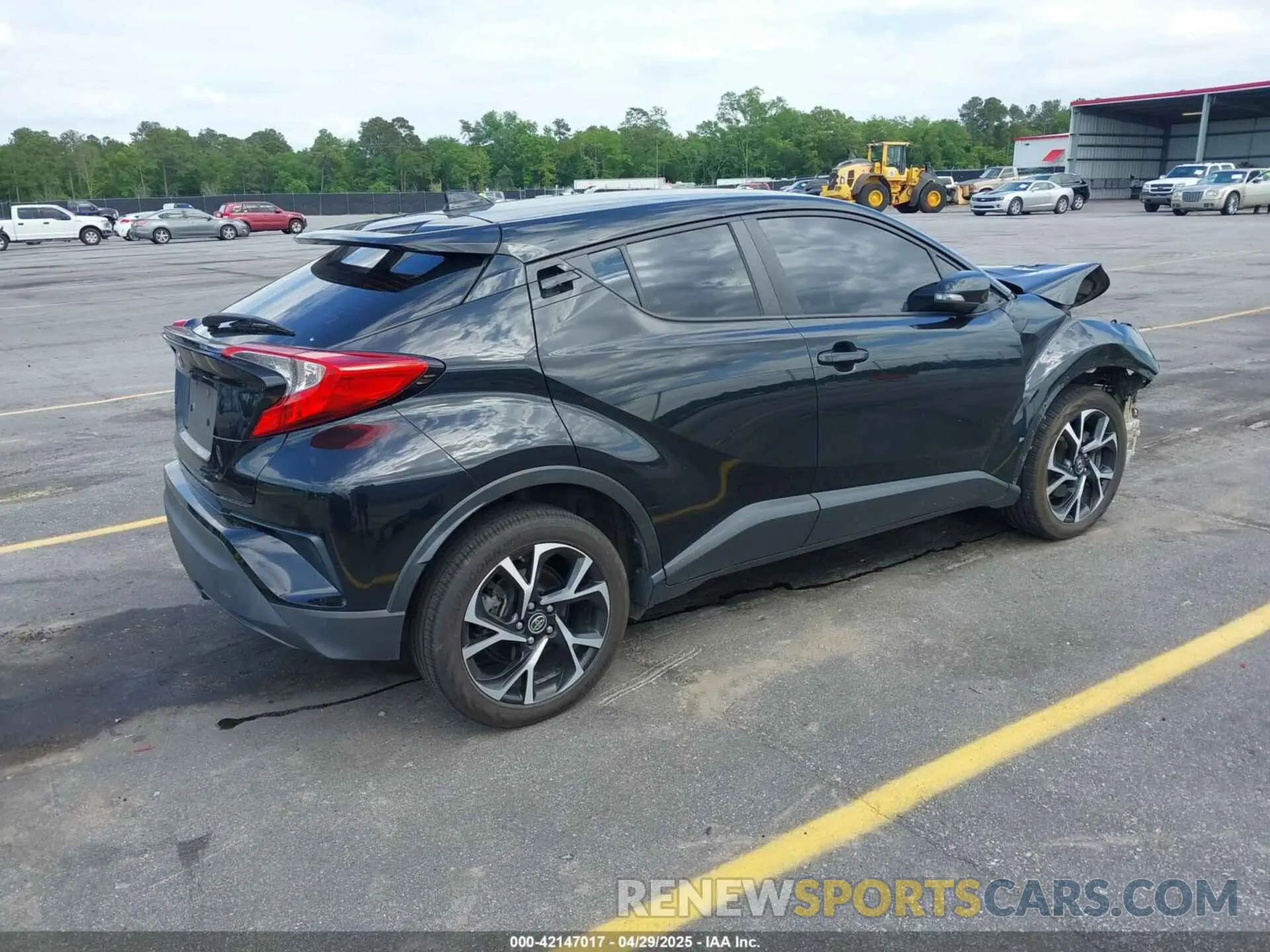 4 Photograph of a damaged car NMTKHMBX4KR096569 TOYOTA C-HR 2019