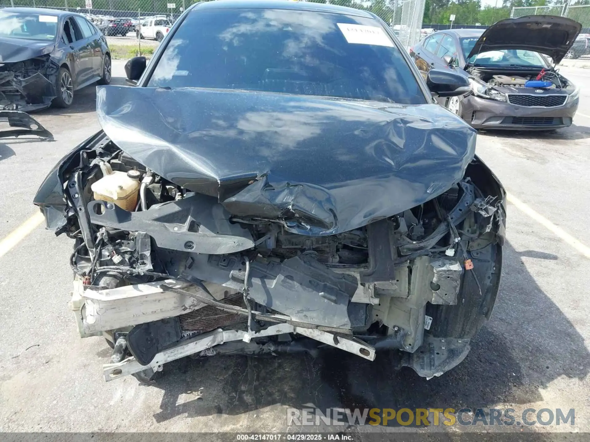 6 Photograph of a damaged car NMTKHMBX4KR096569 TOYOTA C-HR 2019