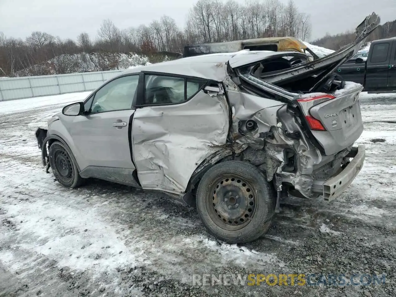 2 Photograph of a damaged car NMTKHMBX5KR076928 TOYOTA C-HR 2019