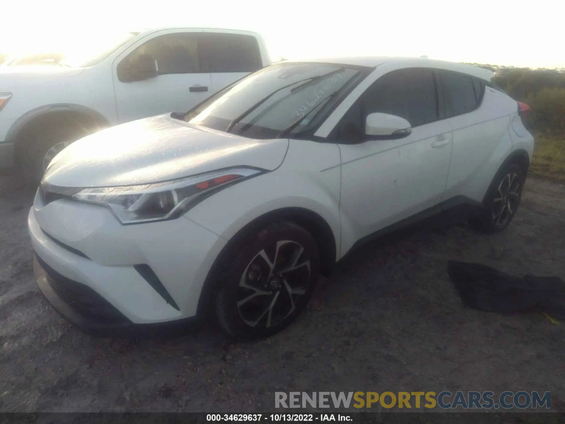 2 Photograph of a damaged car NMTKHMBX5KR080302 TOYOTA C-HR 2019