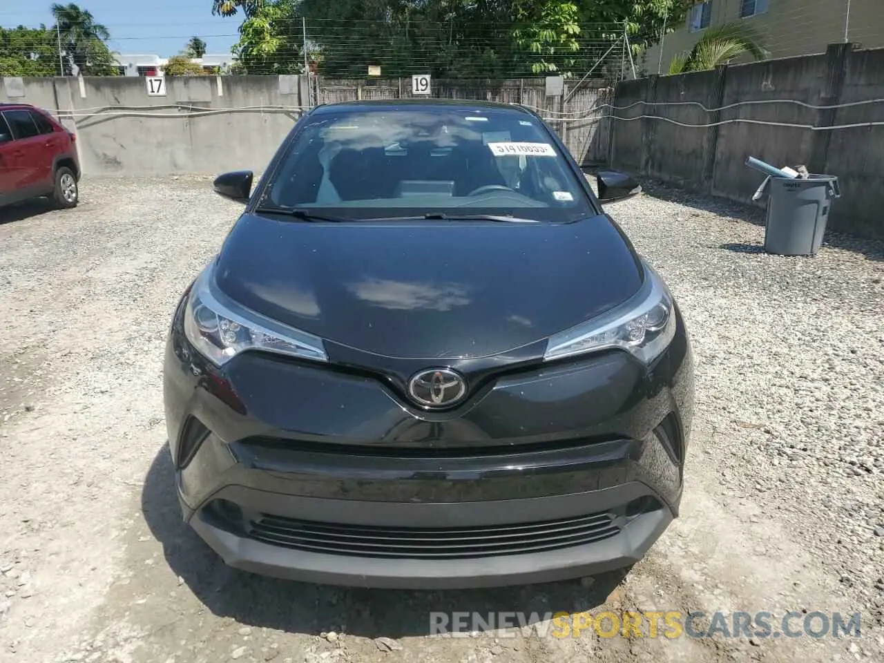 5 Photograph of a damaged car NMTKHMBX5KR081224 TOYOTA C-HR 2019