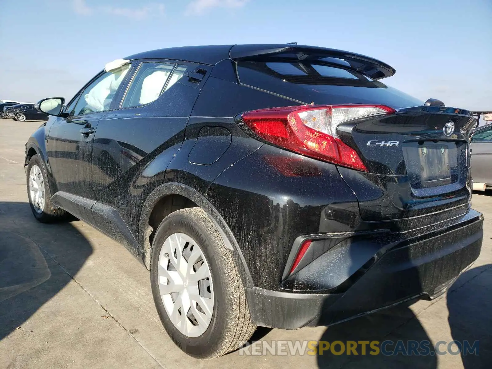 3 Photograph of a damaged car NMTKHMBX6KR098775 TOYOTA C-HR 2019