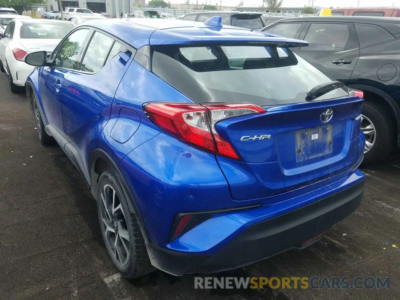 3 Photograph of a damaged car NMTKHMBX7KR073450 TOYOTA C-HR 2019