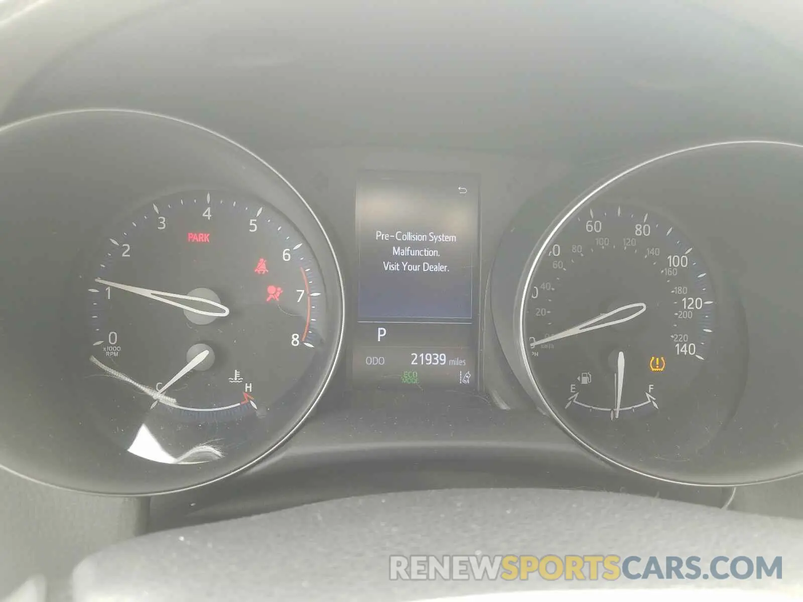8 Photograph of a damaged car NMTKHMBX7KR073450 TOYOTA C-HR 2019