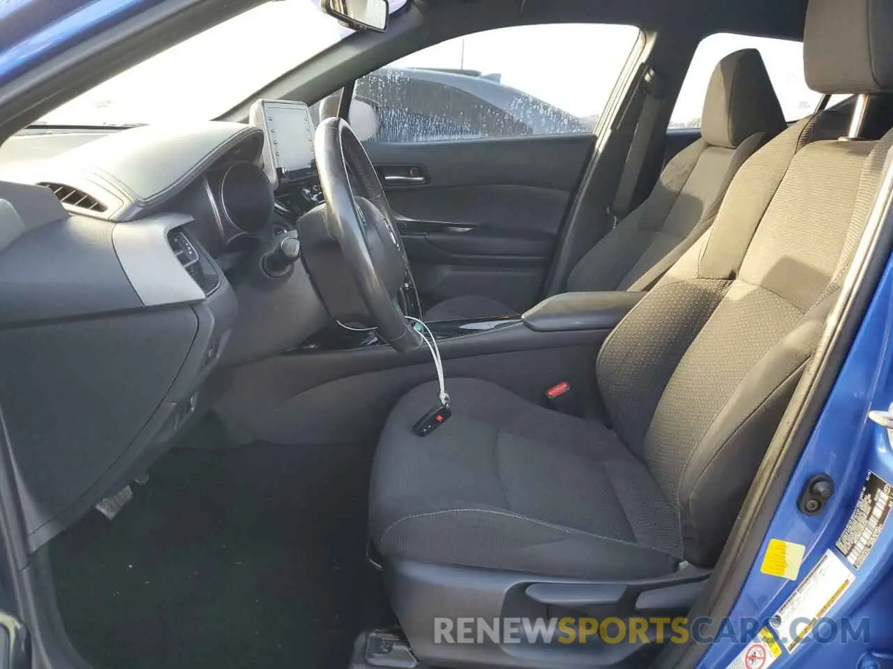 7 Photograph of a damaged car NMTKHMBX7KR076462 TOYOTA C-HR 2019