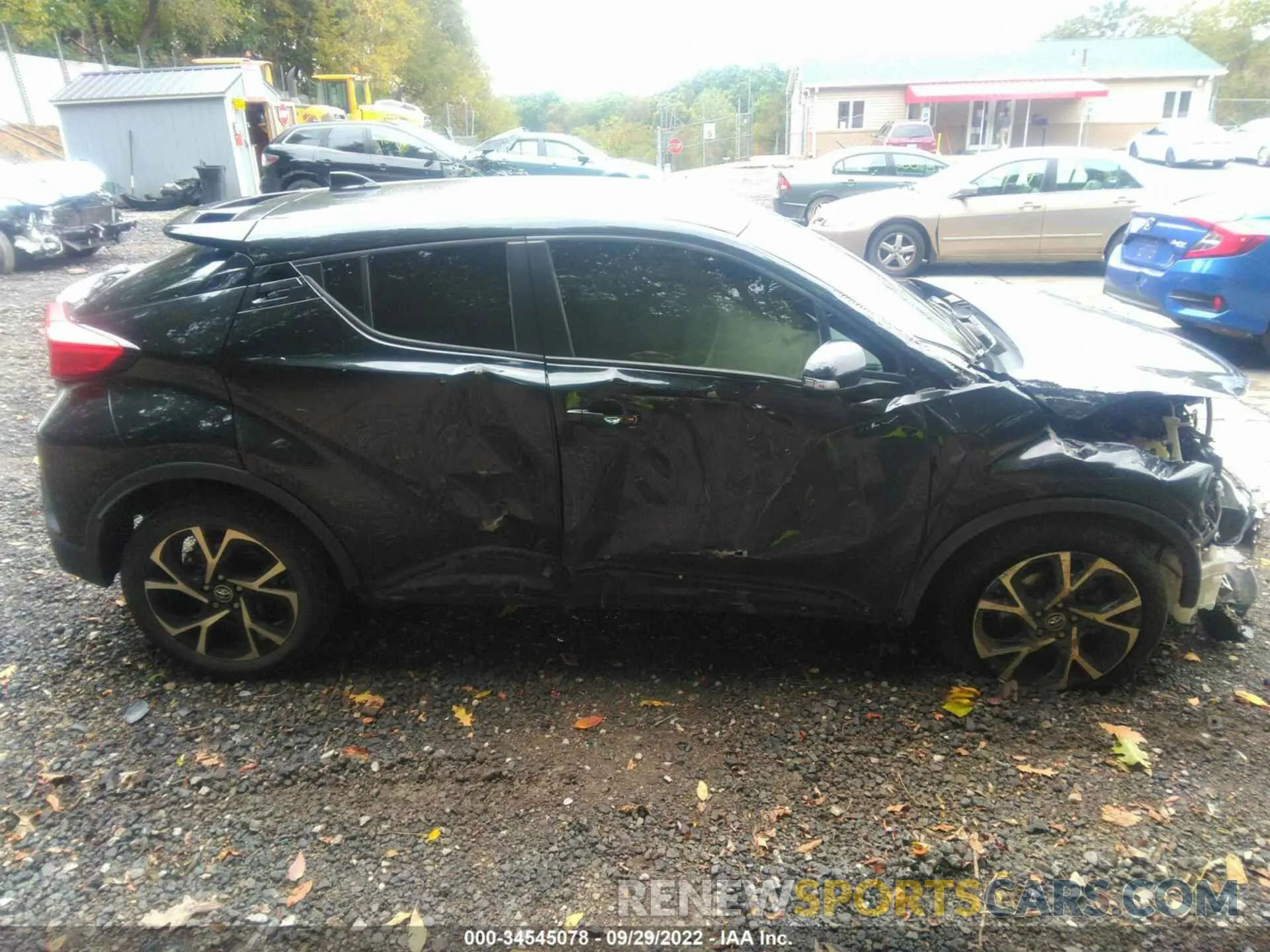 12 Фотография поврежденного автомобиля NMTKHMBX7KR077207 TOYOTA C-HR 2019
