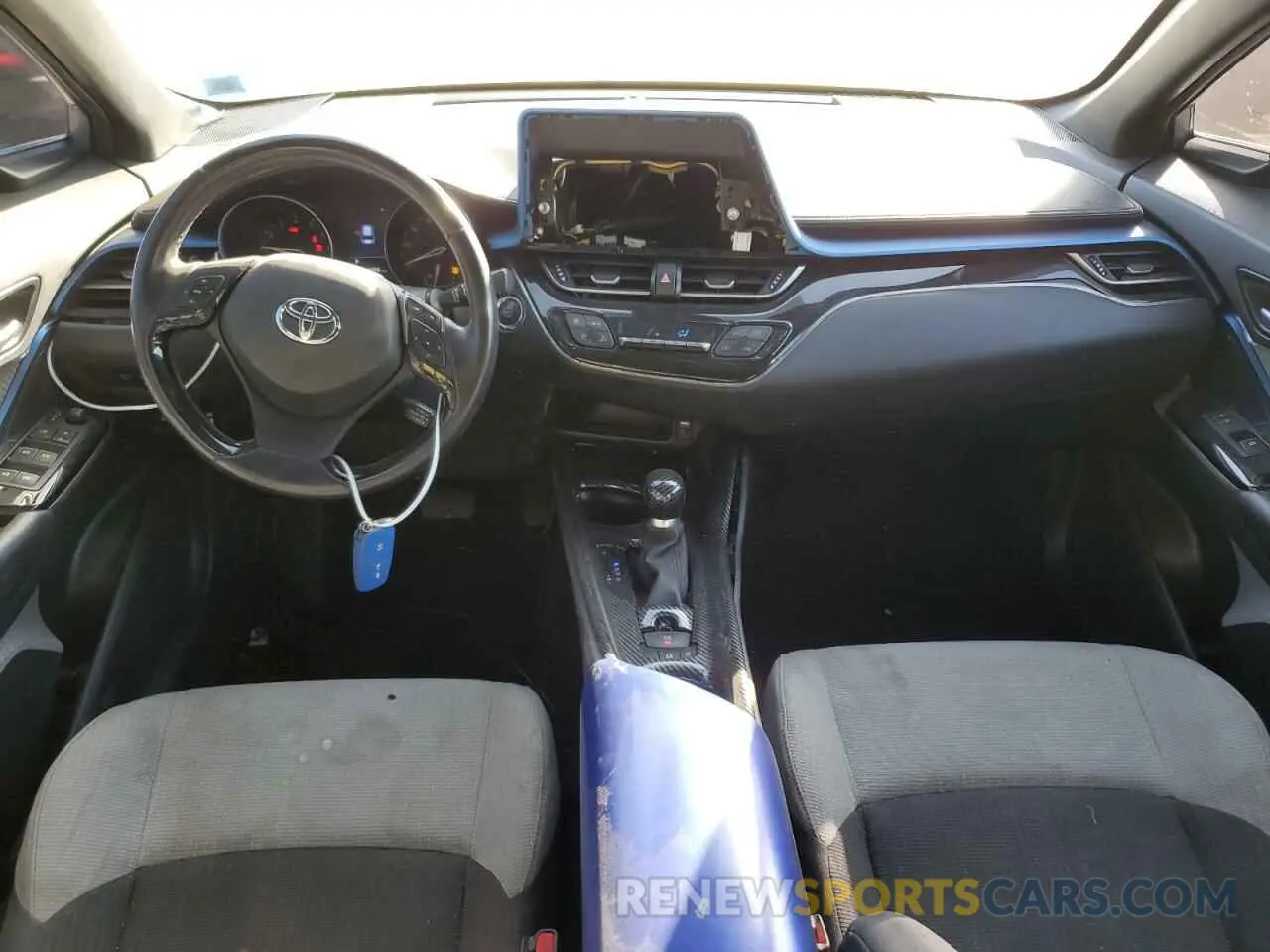 8 Photograph of a damaged car NMTKHMBX7KR088448 TOYOTA C-HR 2019