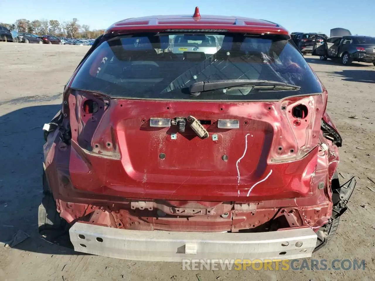 6 Фотография поврежденного автомобиля NMTKHMBX7KR092029 TOYOTA C-HR 2019