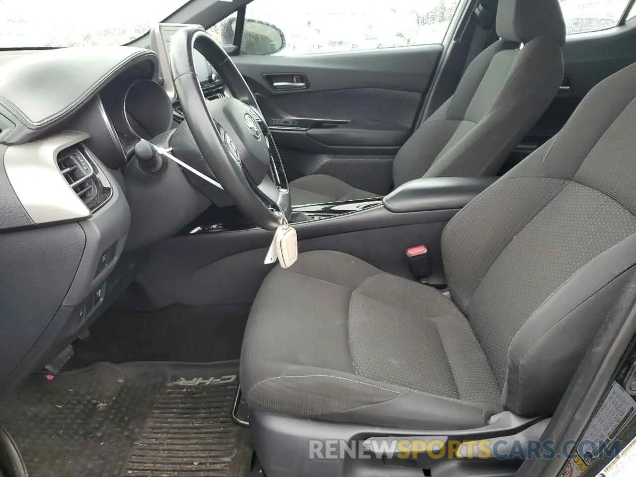 7 Фотография поврежденного автомобиля NMTKHMBX7KR094833 TOYOTA C-HR 2019