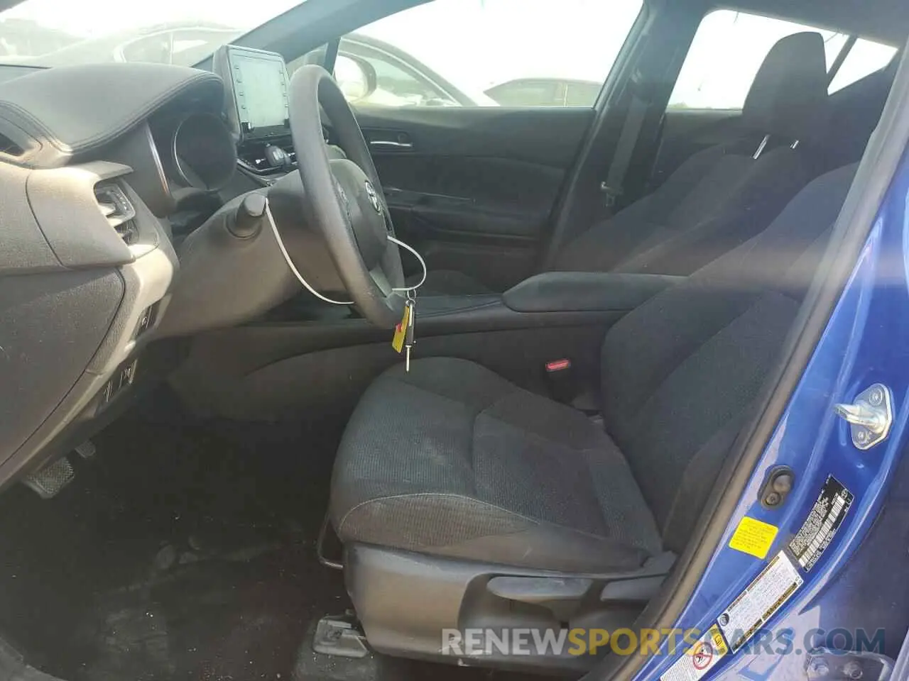 7 Photograph of a damaged car NMTKHMBX8KR097773 TOYOTA C-HR 2019