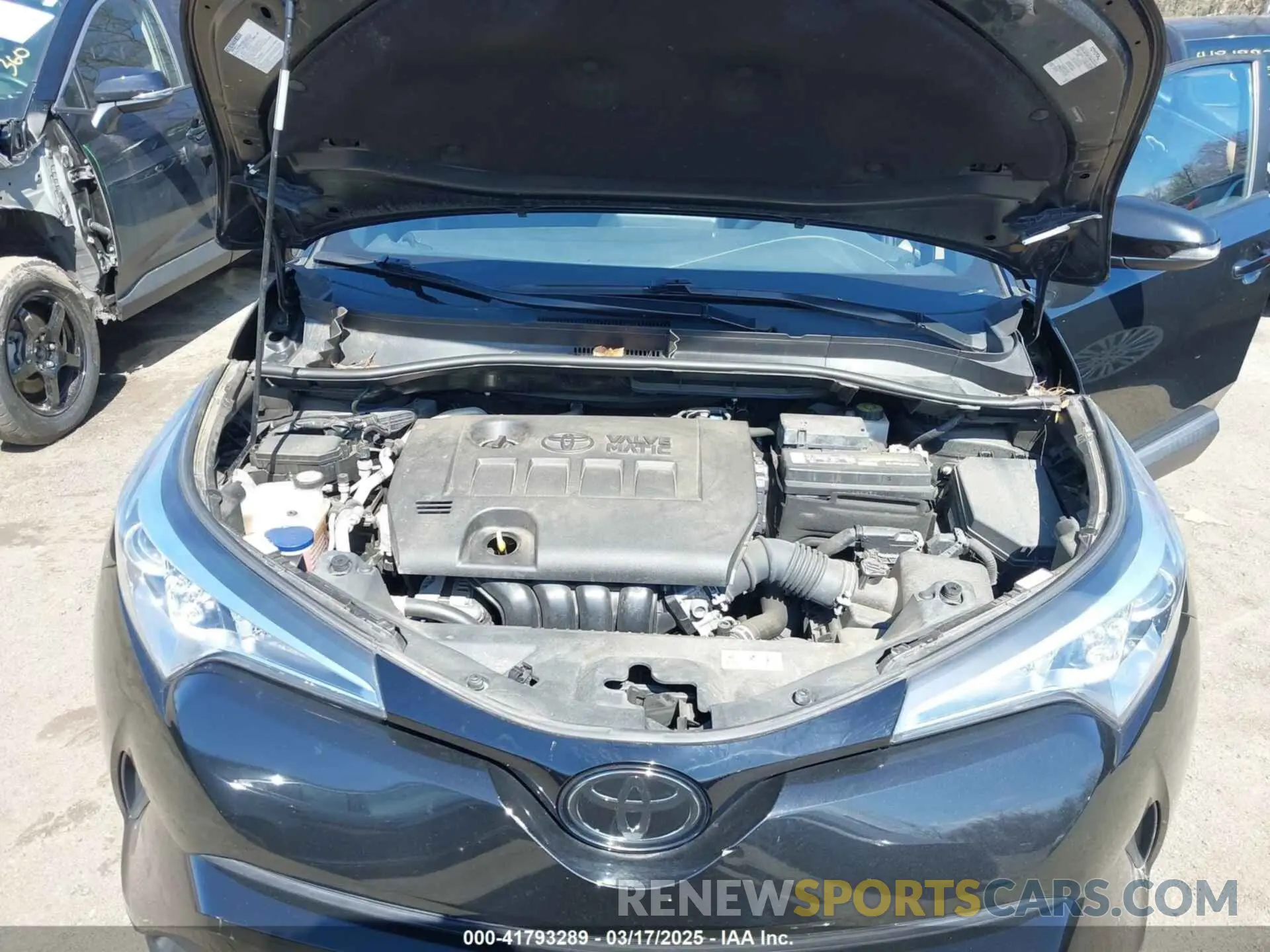 10 Photograph of a damaged car NMTKHMBX9KR086524 TOYOTA C-HR 2019