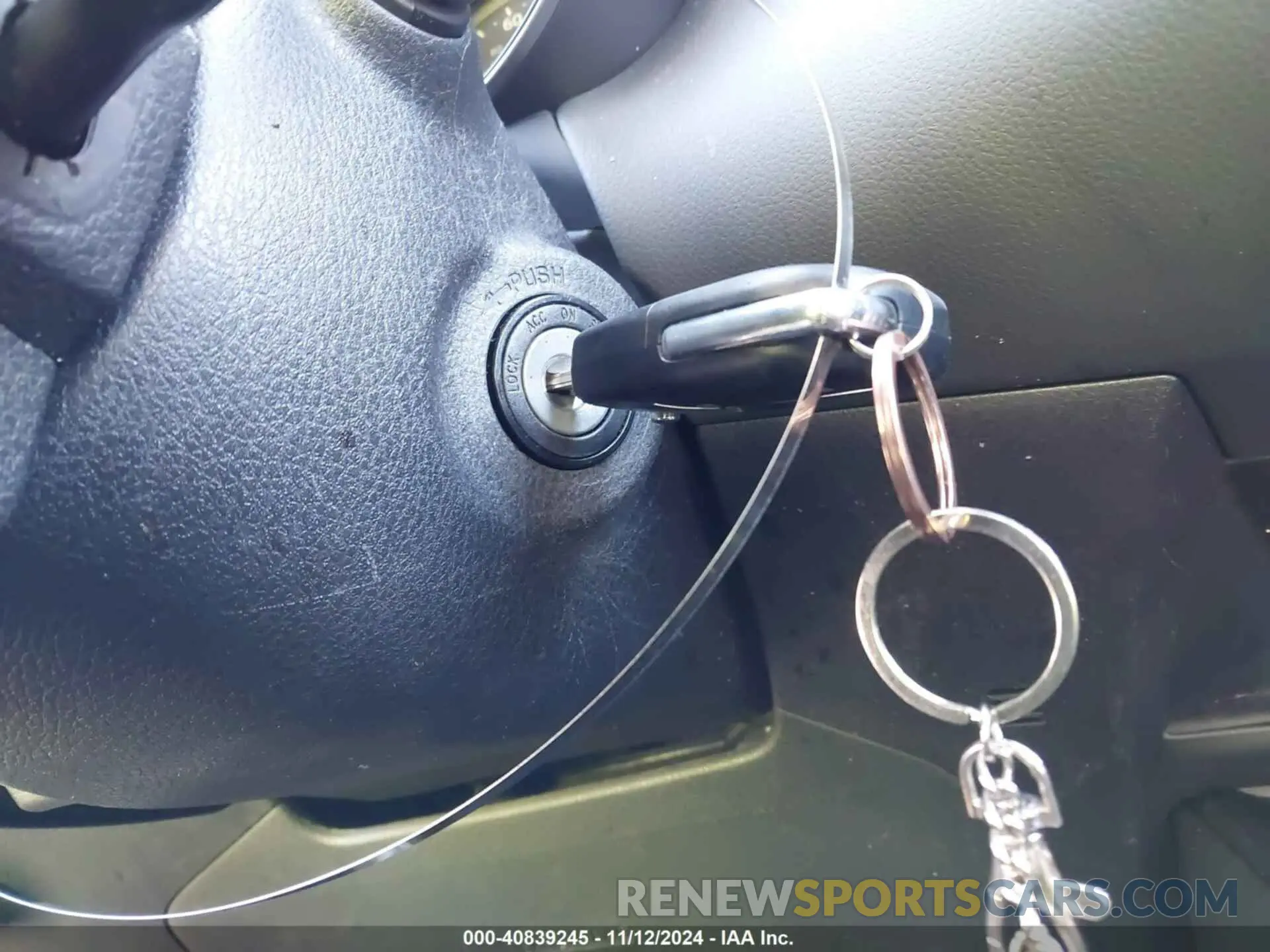 11 Photograph of a damaged car NMTKHMBXXKR068145 TOYOTA C-HR 2019