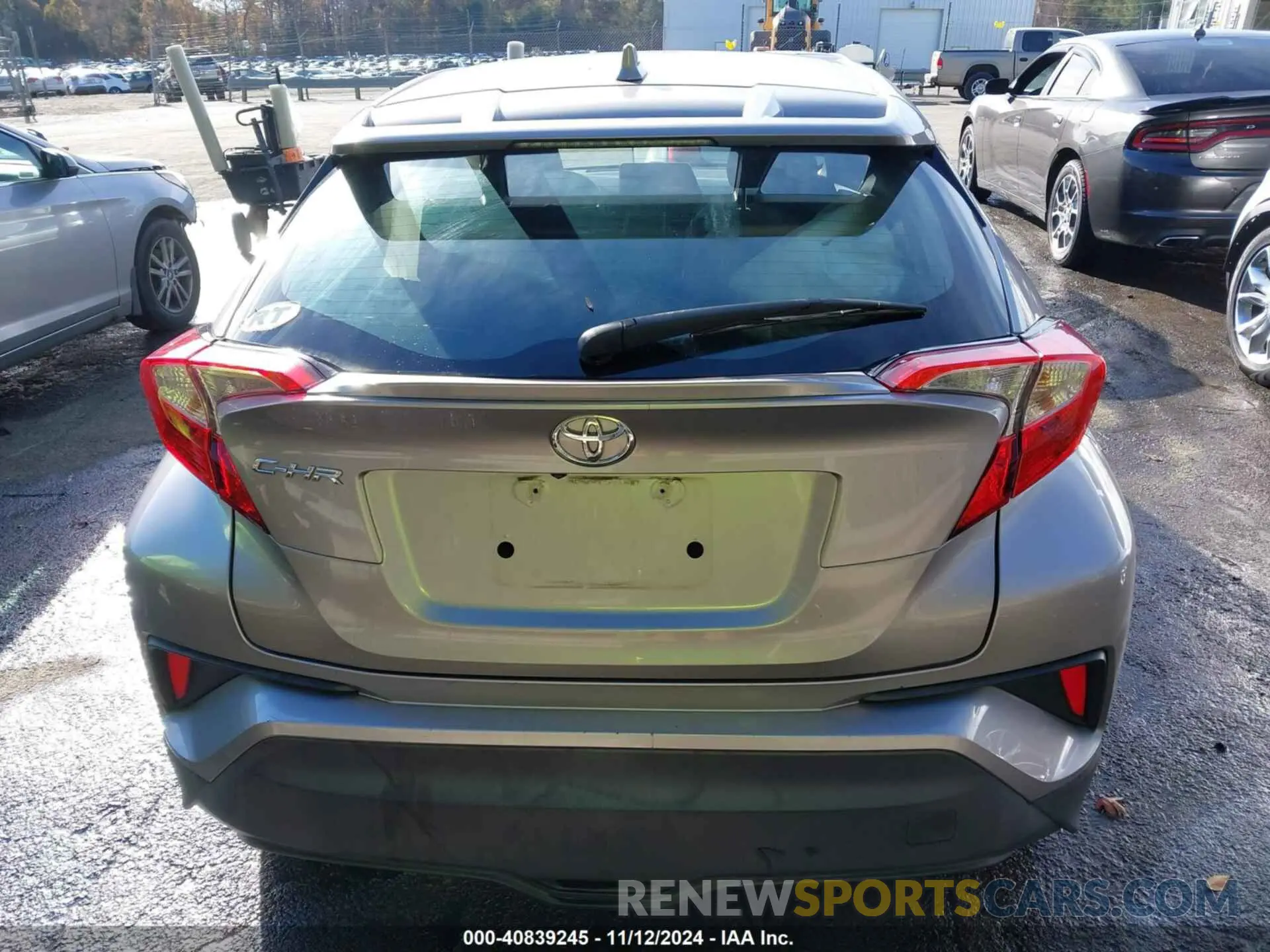 16 Photograph of a damaged car NMTKHMBXXKR068145 TOYOTA C-HR 2019