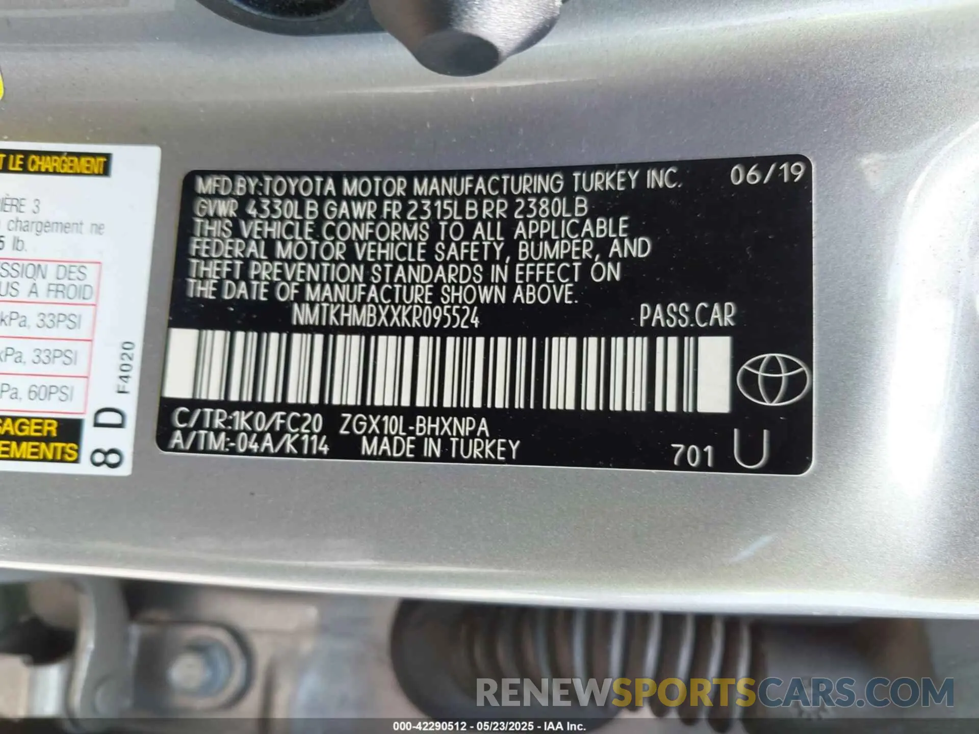 9 Photograph of a damaged car NMTKHMBXXKR095524 TOYOTA C-HR 2019