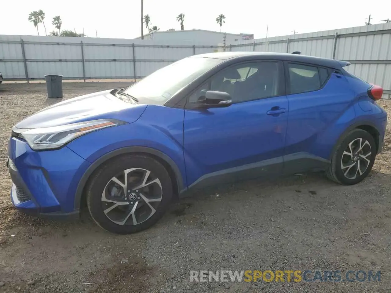 1 Фотография поврежденного автомобиля JTNKHMBX0L1068750 TOYOTA C-HR 2020