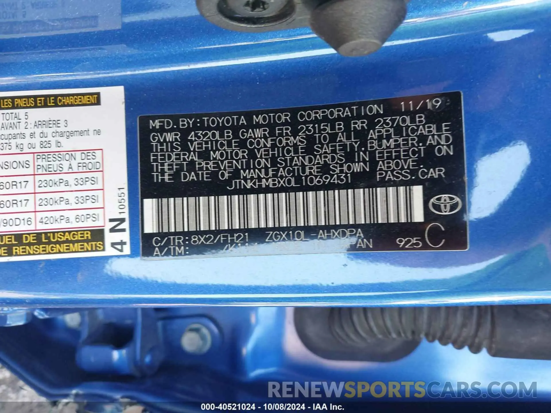 9 Photograph of a damaged car JTNKHMBX0L1069431 TOYOTA C-HR 2020