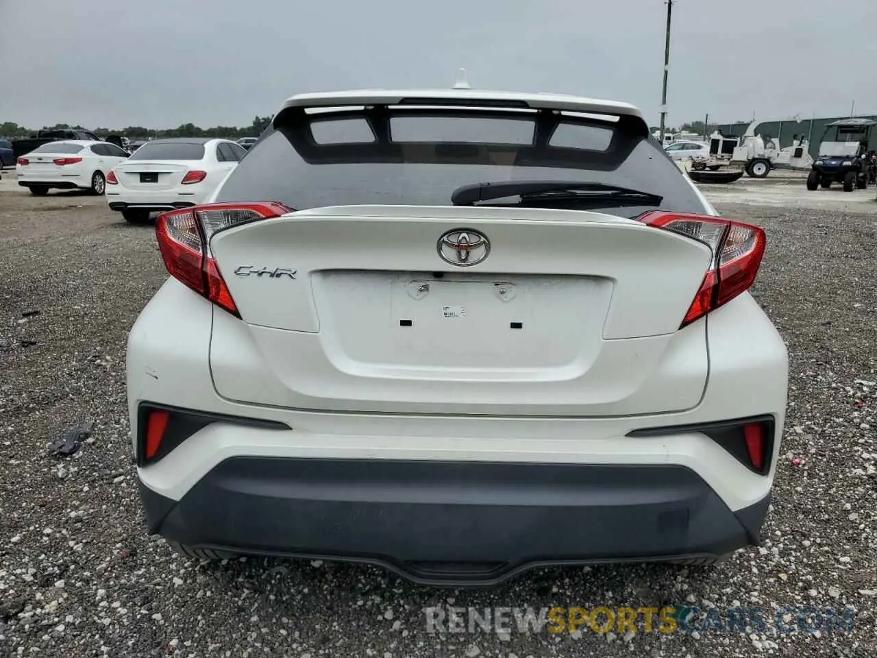 6 Photograph of a damaged car JTNKHMBX0L1074578 TOYOTA C-HR 2020