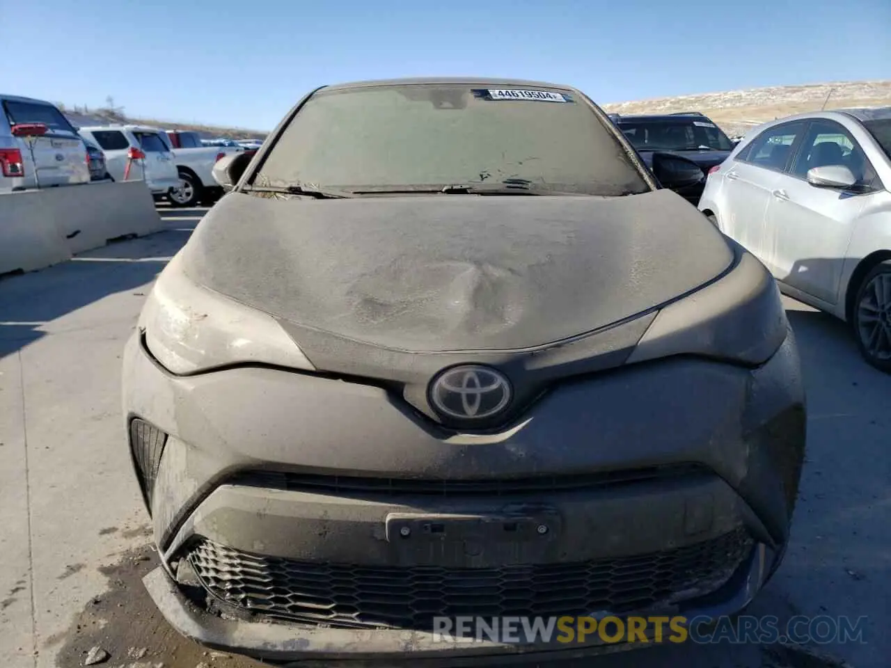 5 Photograph of a damaged car JTNKHMBX0L1083670 TOYOTA C-HR 2020
